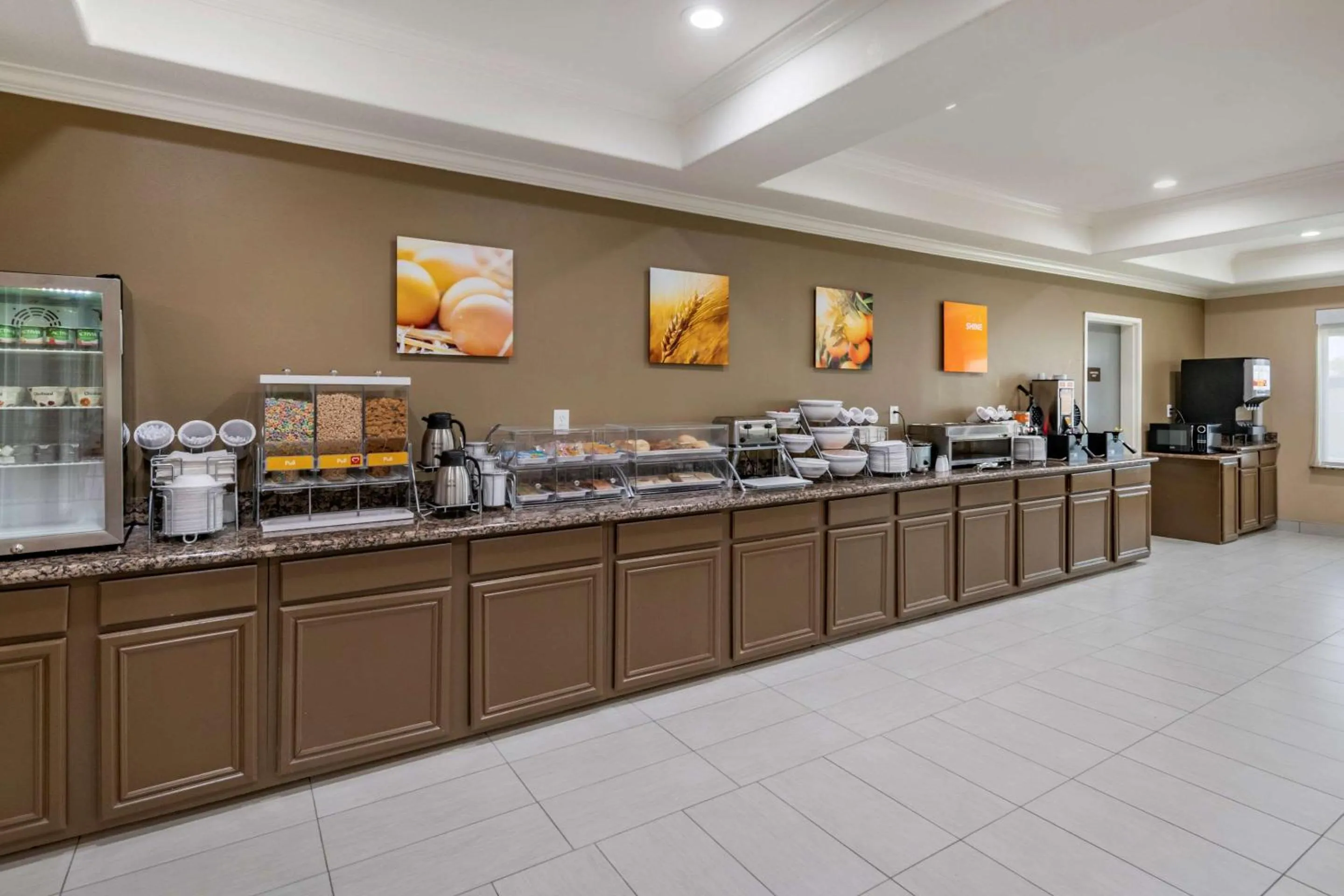 Restaurant/places to eat in Comfort Inn & Suites Lubbock West