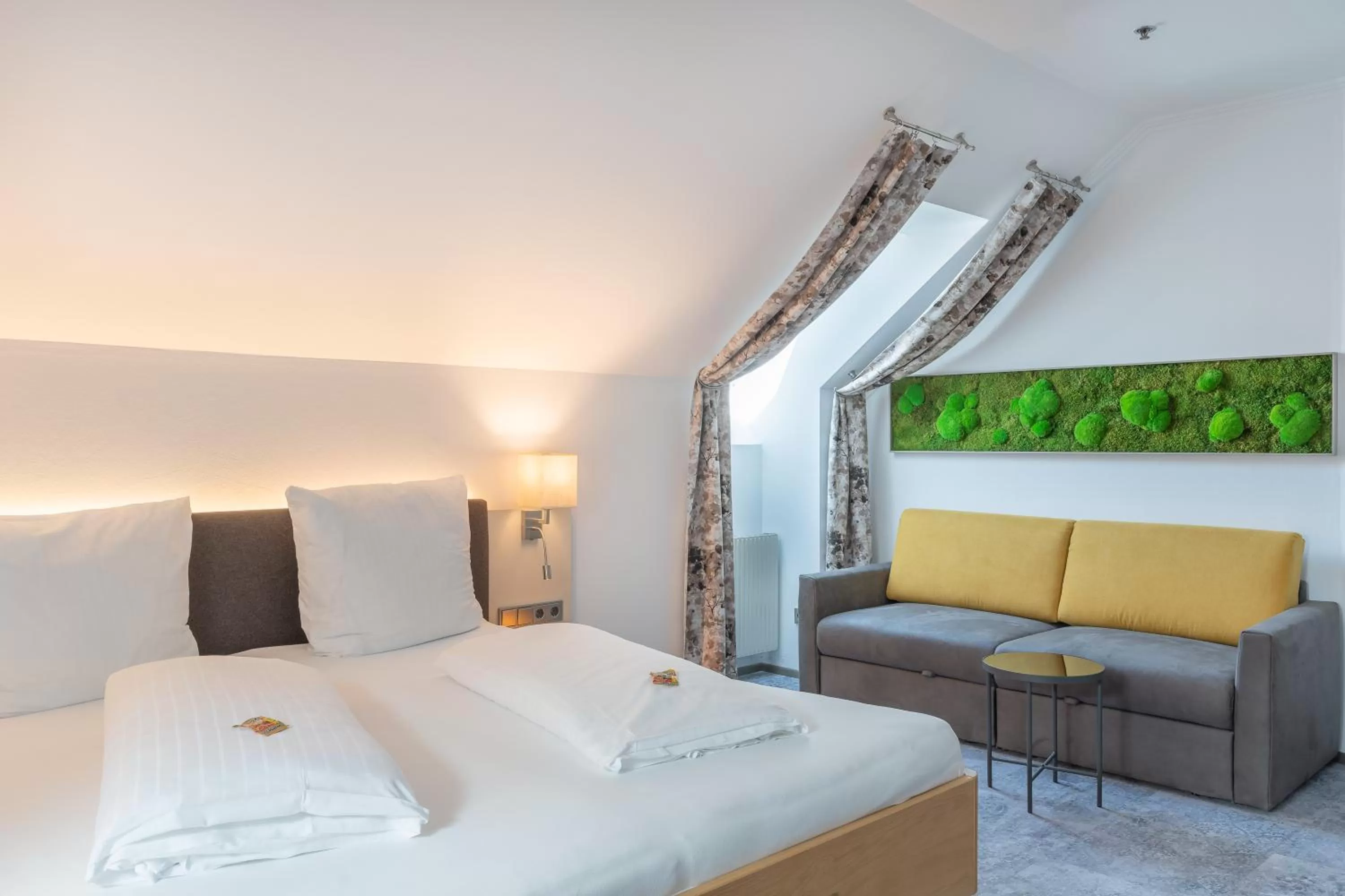 Photo of the whole room, Bed in Hotel Kongress