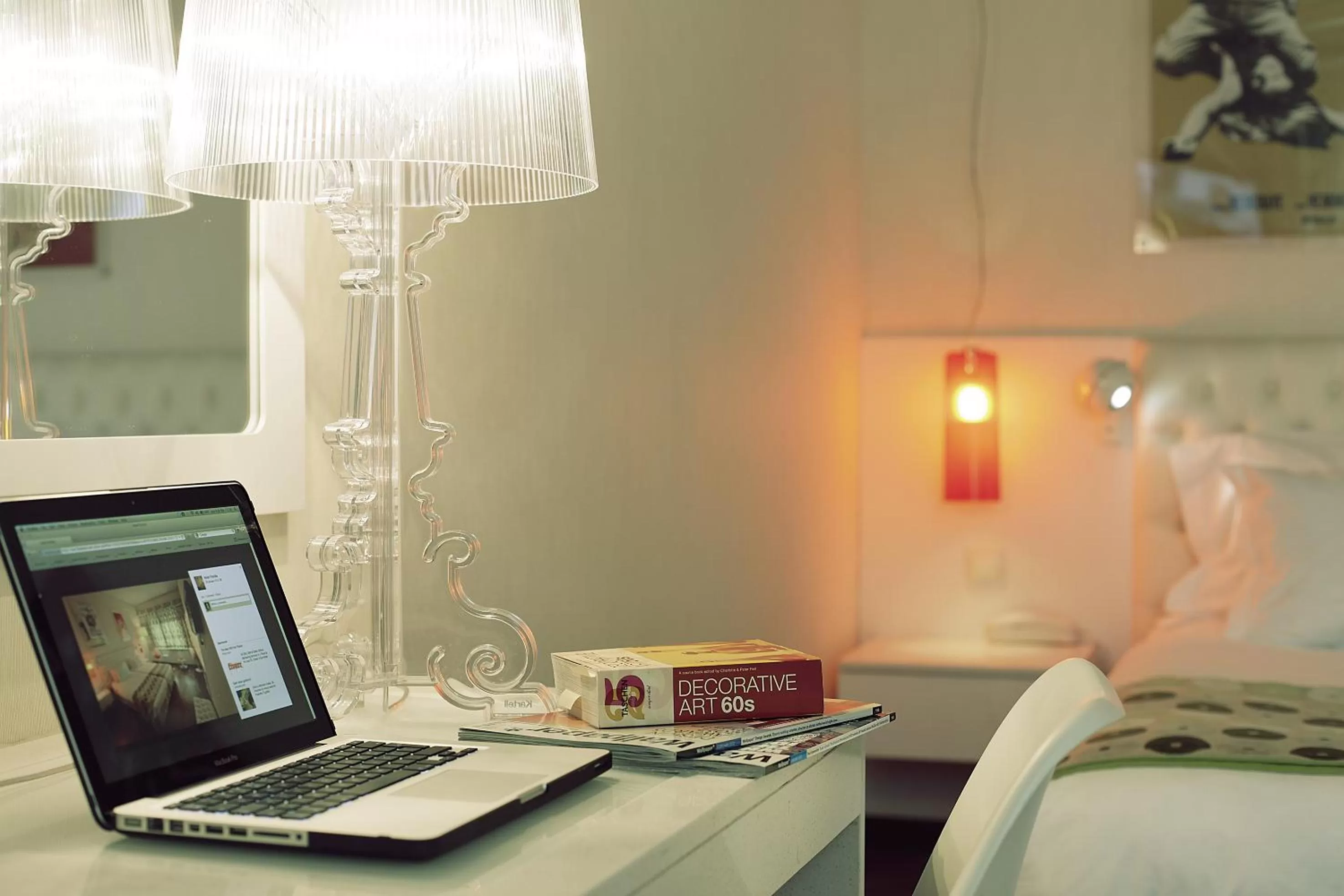 Decorative detail, Bed in Hotel Florida