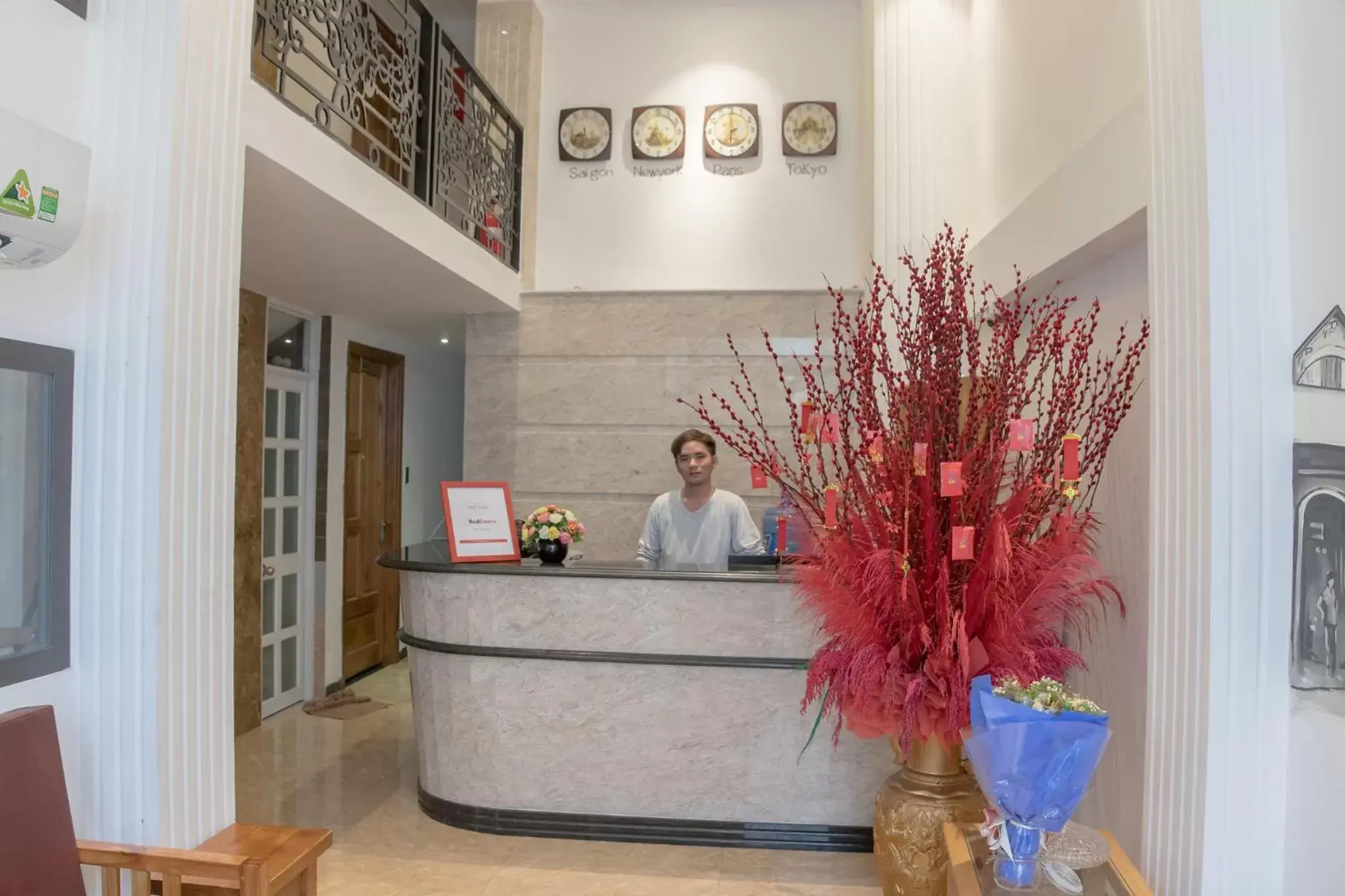 Property building in Lotus Laverne Hotel Property building in Lotus Laverne Hotel