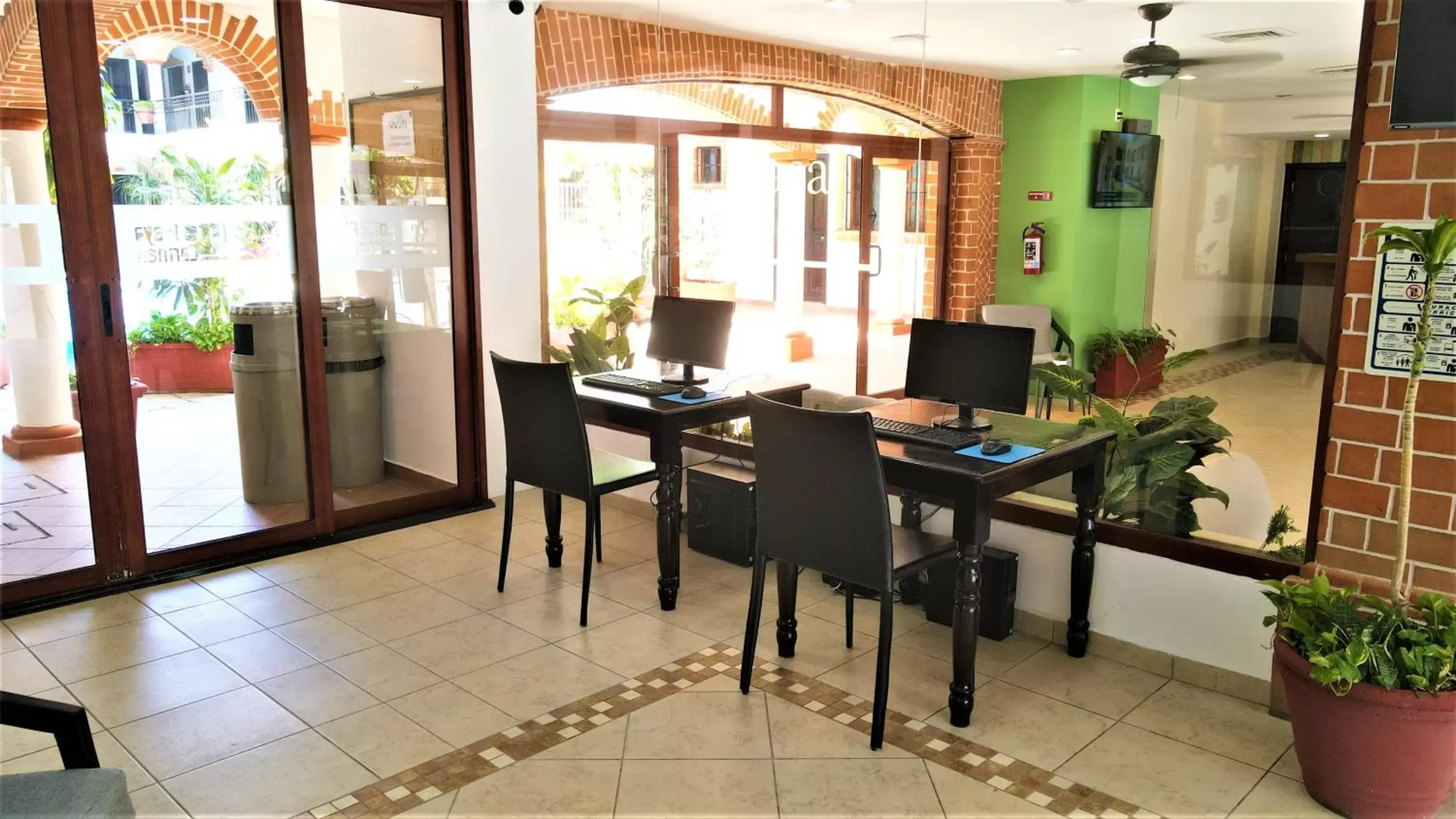 Lobby or reception in Hotel Colonial Playa del Carmen