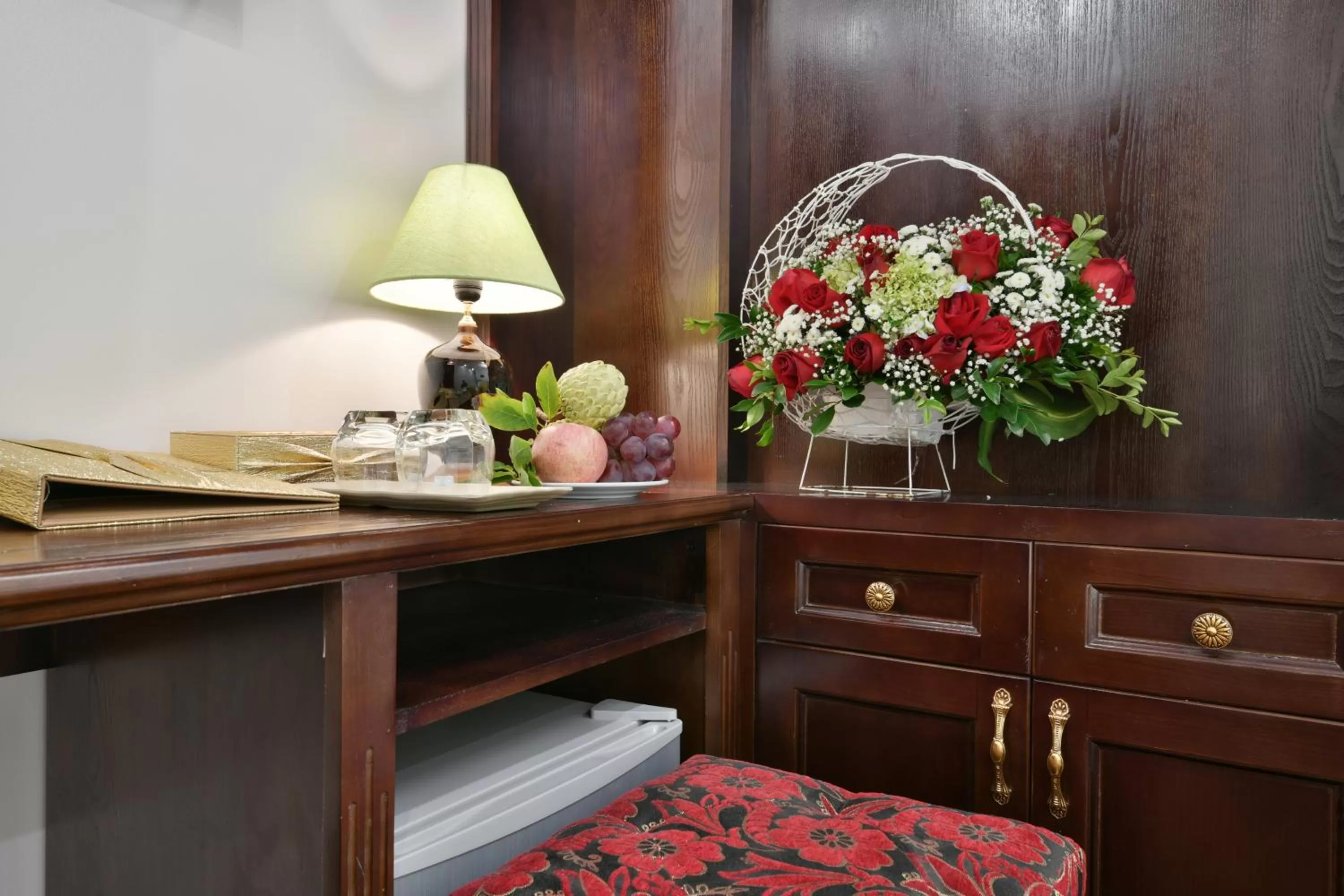 Seating area in Golden Sail Hotel & Spa