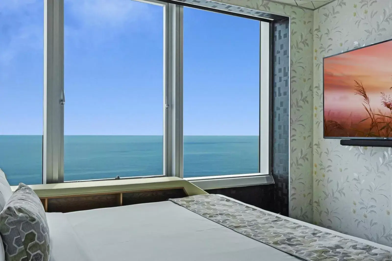 Sea view, Bed in Q1 Resort & Spa - Official Sea view, Bed in Q1 Resort & Spa - Official