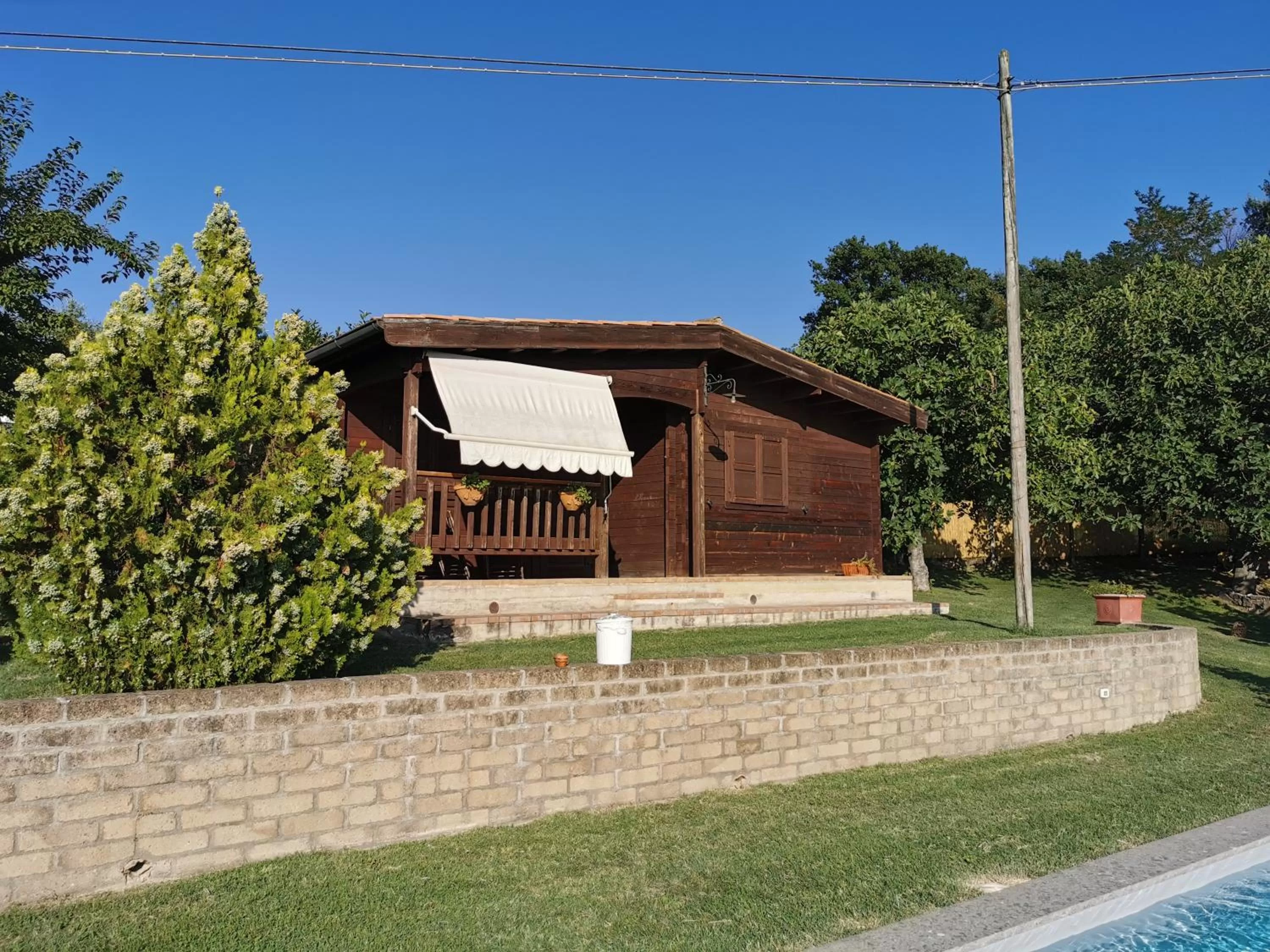 Property Building in Casale Druida