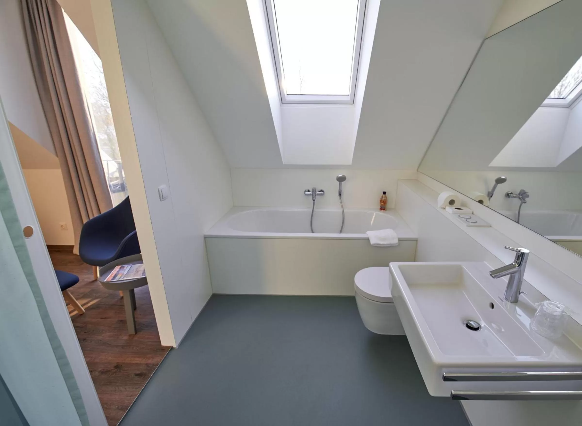 Shower in Radhotel am Gleis