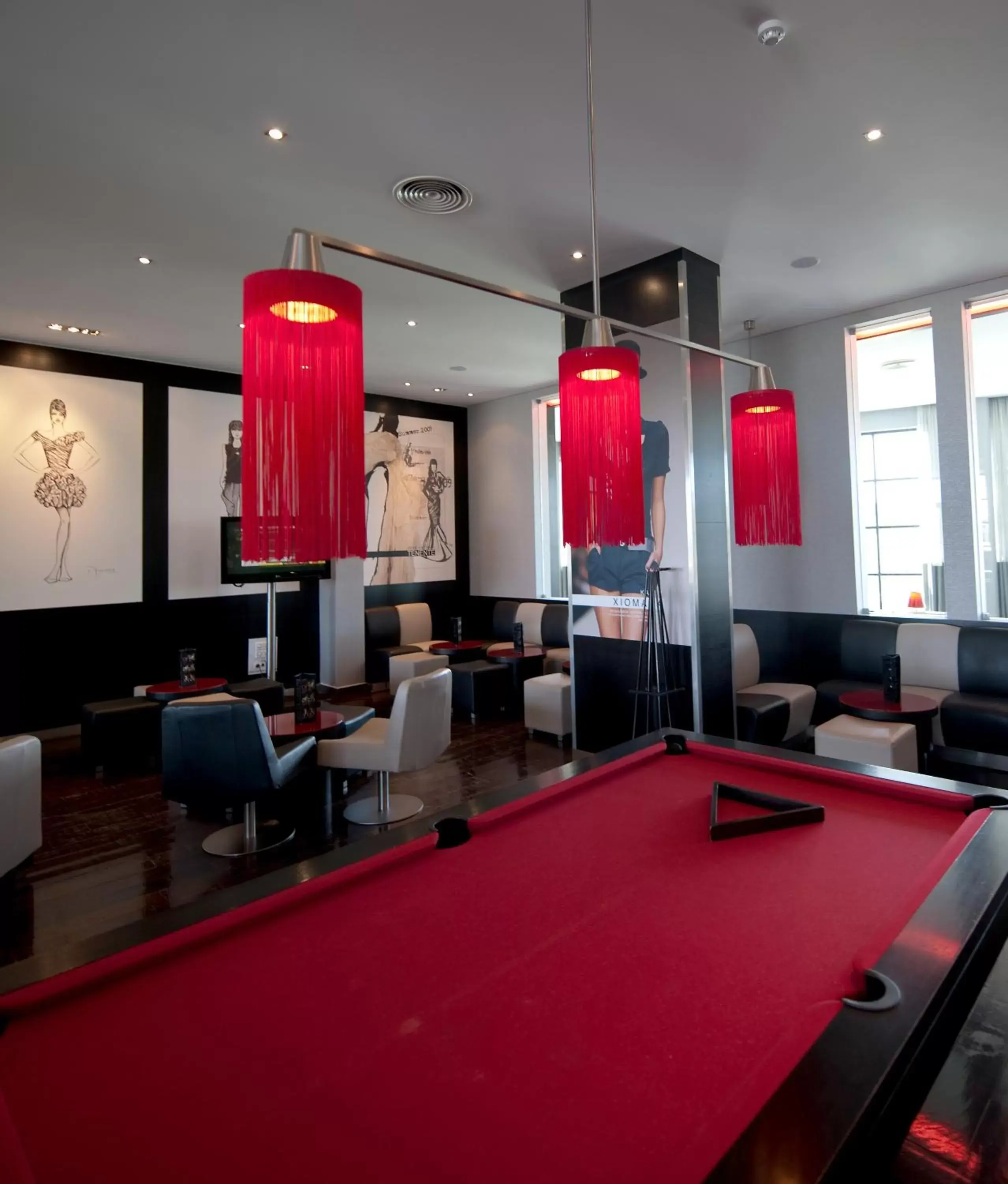 Lounge or bar, Billiards in Vila Gale Lagos