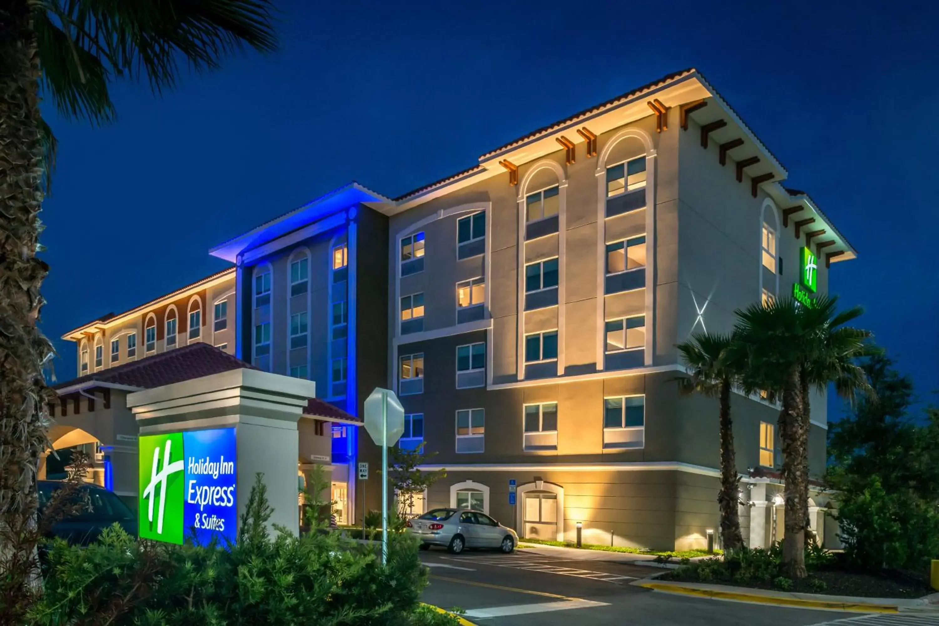 Property Building in Holiday Inn Express & Suites - St. Petersburg - Madeira Beach, an IHG Hotel