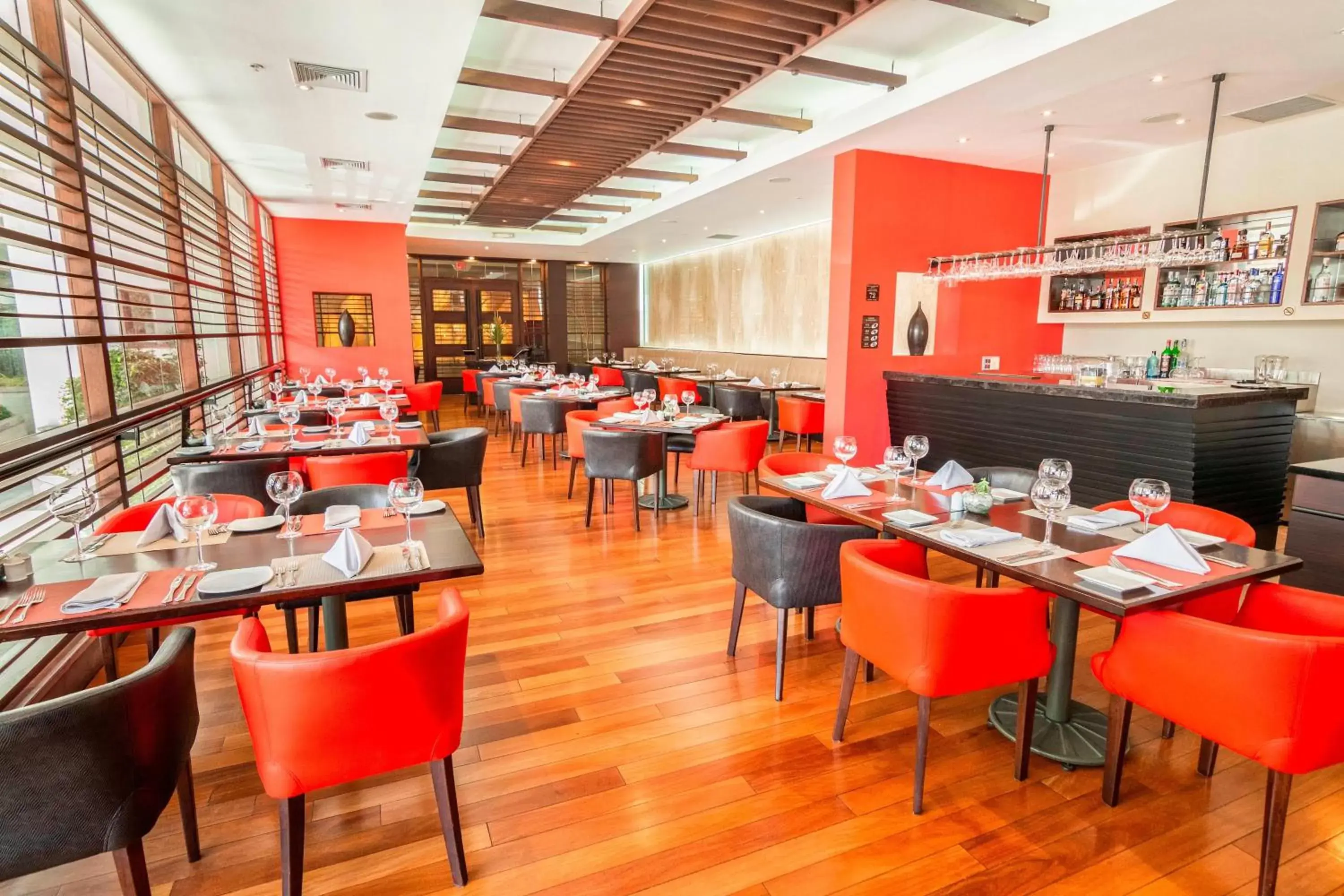 Restaurant/Places to Eat in Sheraton Quito