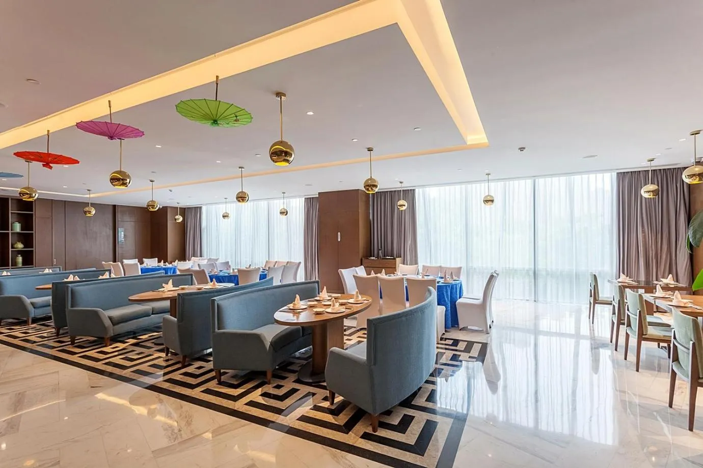 Restaurant/Places to Eat in Radisson Exhibition Center Shanghai