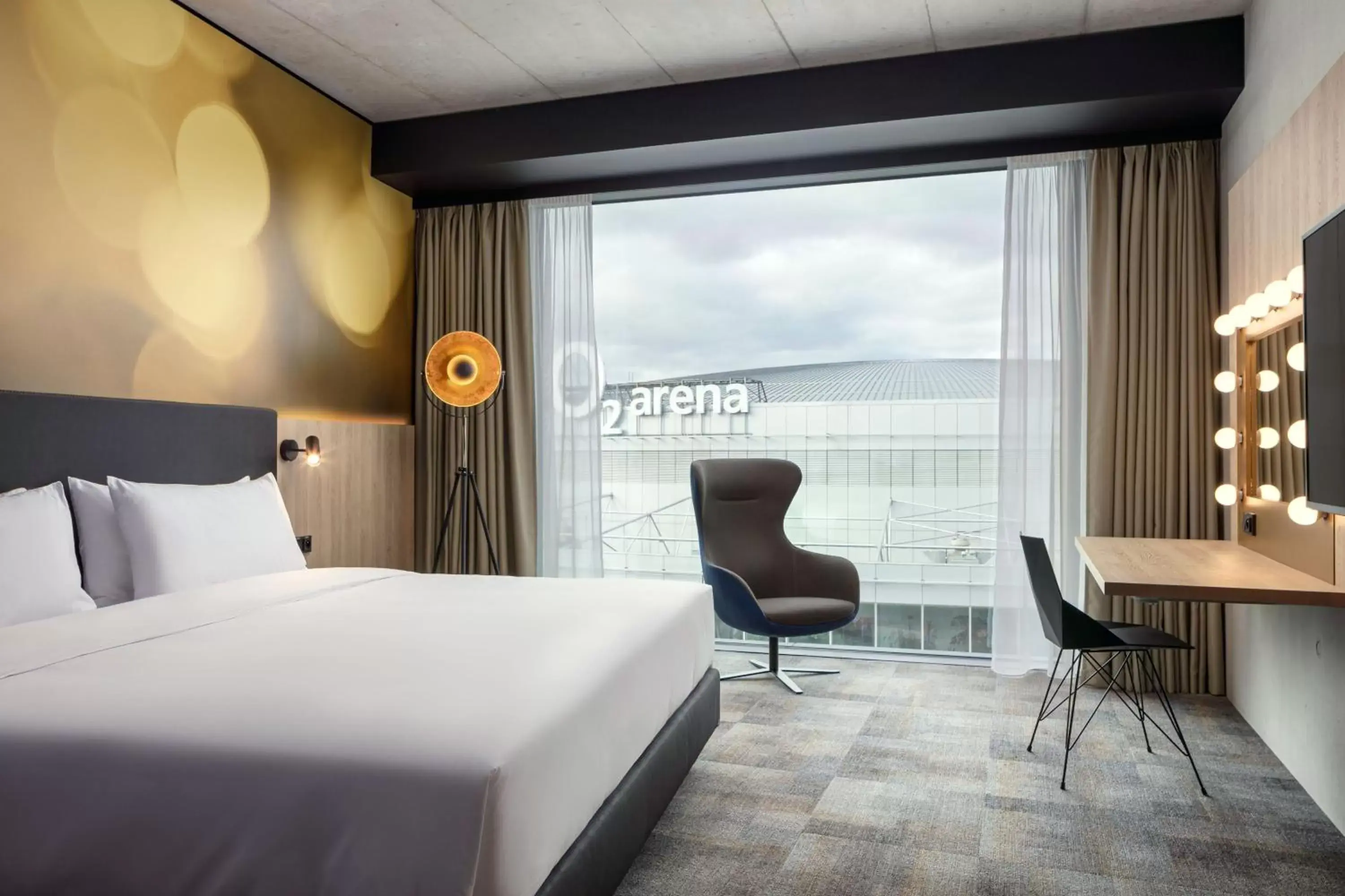 Superior King Room in STAGES HOTEL Prague, a Tribute Portfolio Hotel Superior King Room in STAGES HOTEL Prague, a Tribute Portfolio Hotel