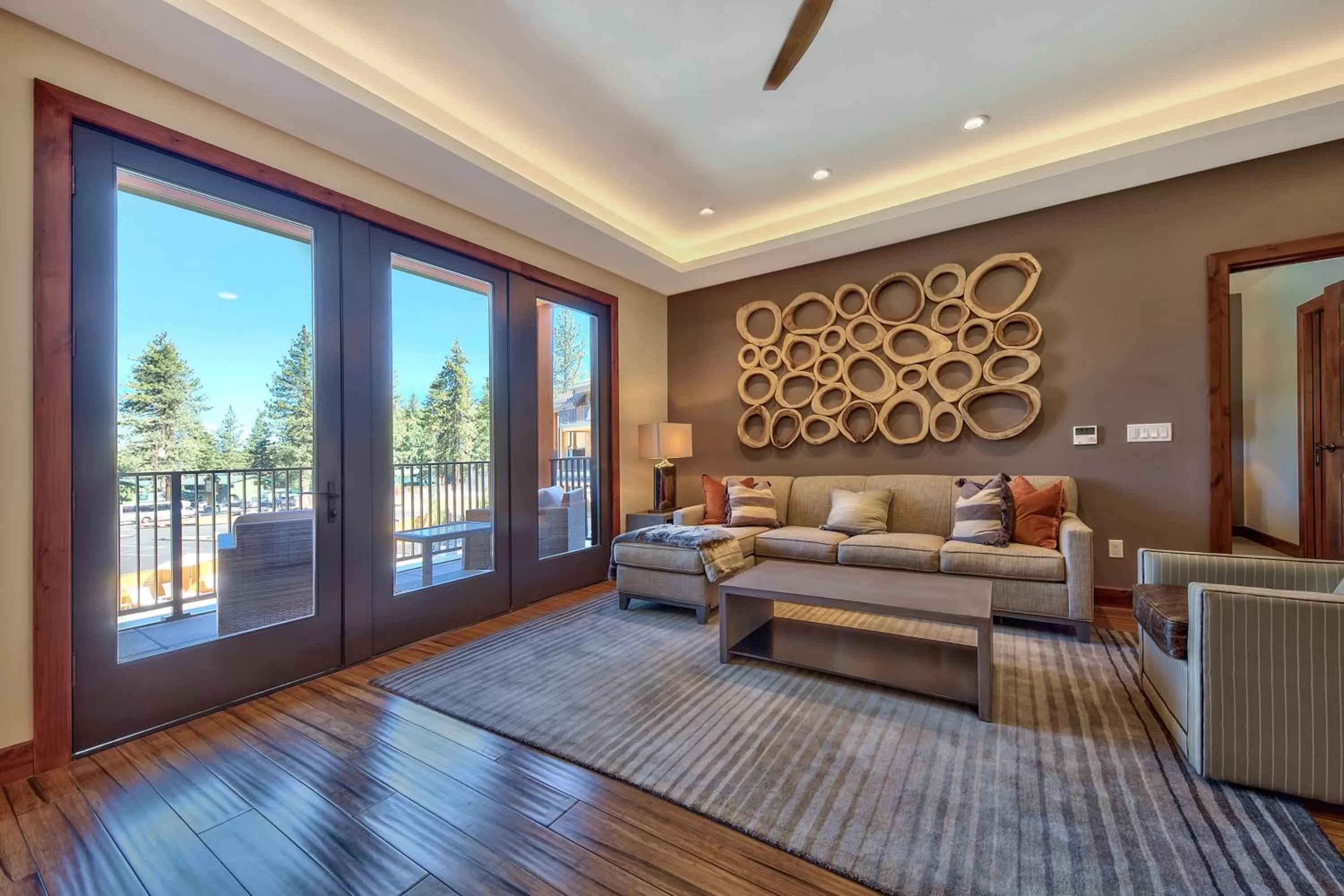 Seating area in Zalanta