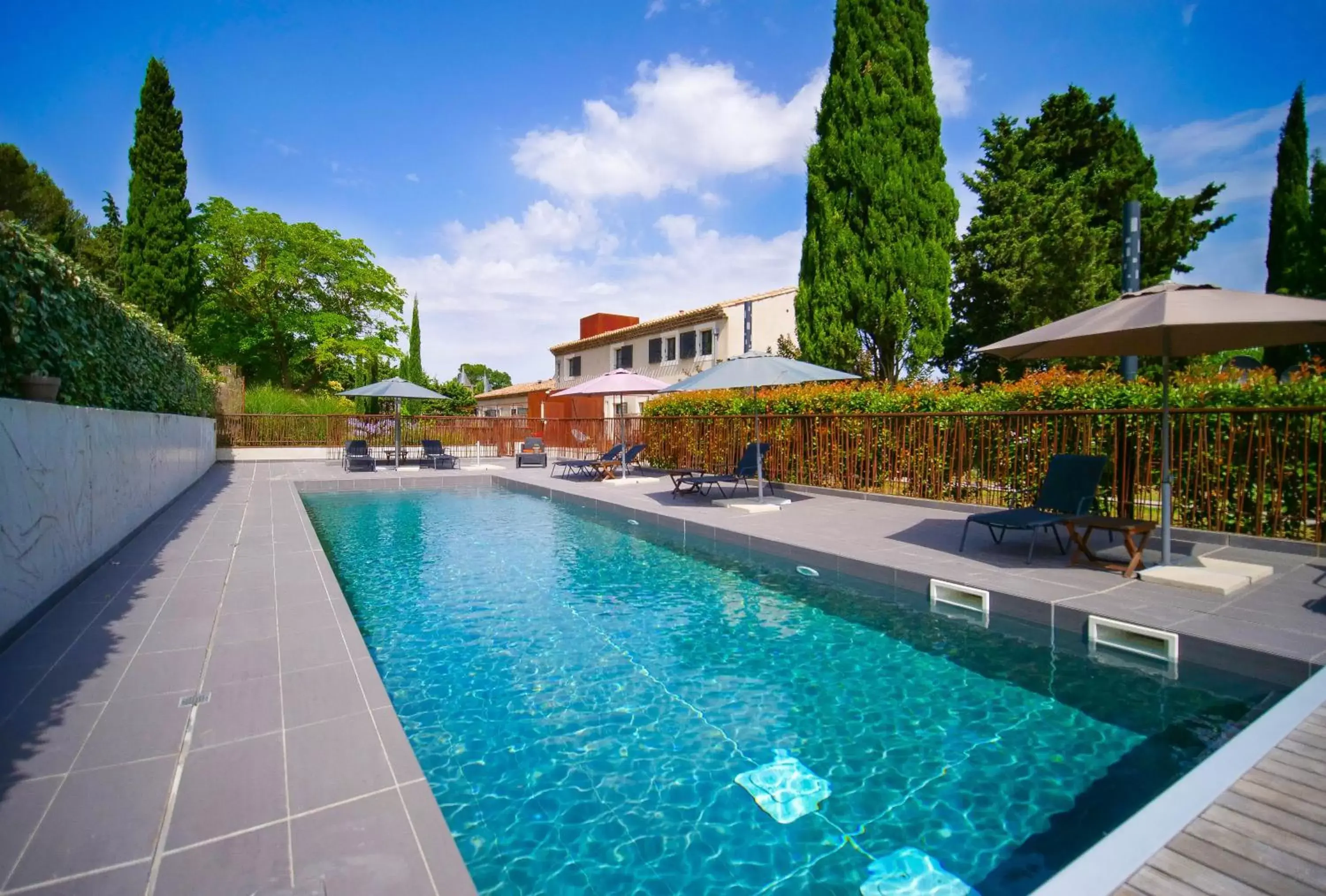 Patio, Swimming Pool in Hotel Pont Levis - Franck Putelat