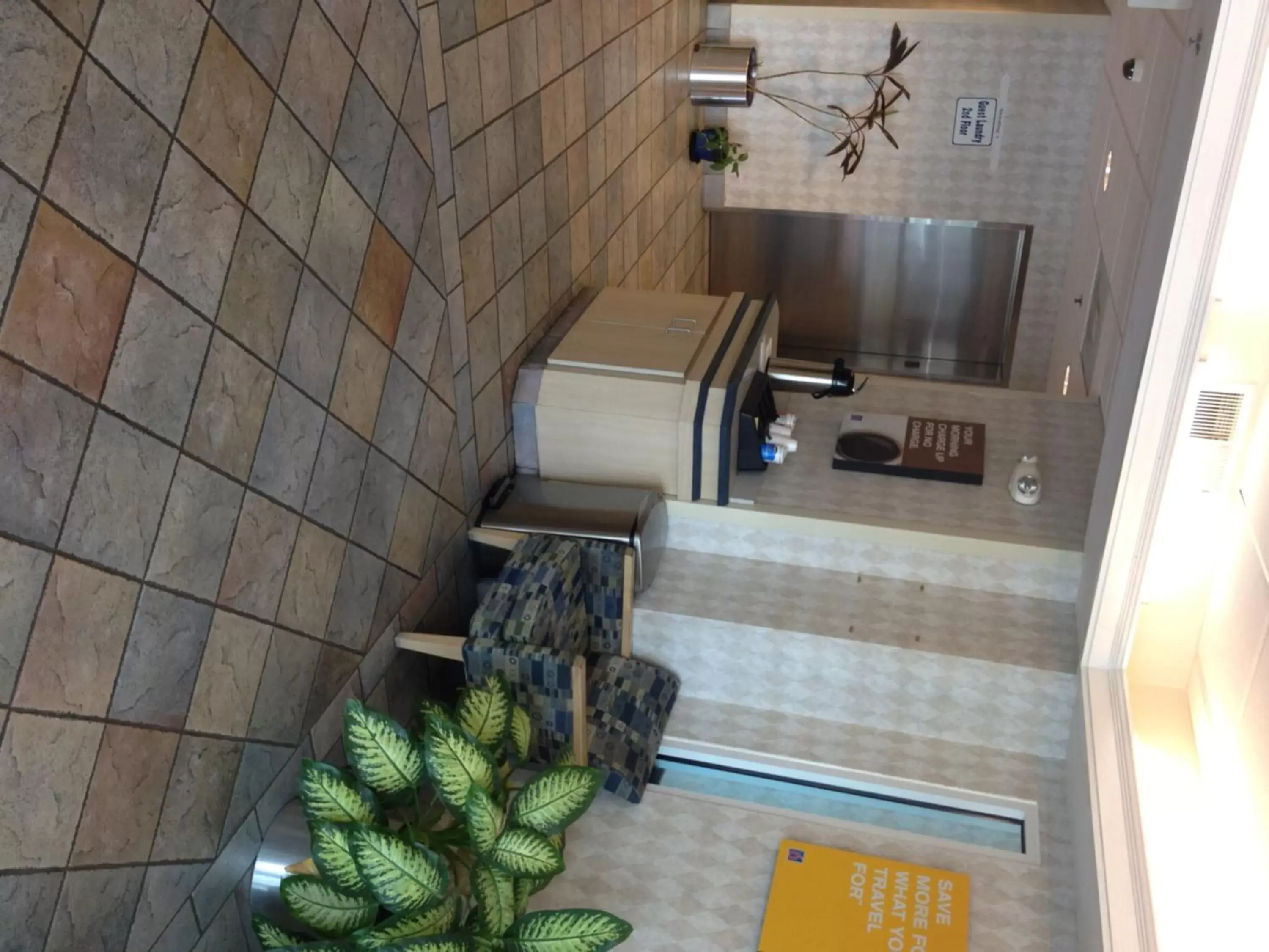 Coffee/tea facilities, Lobby/Reception in Motel 6-Montgomery, AL - Airport