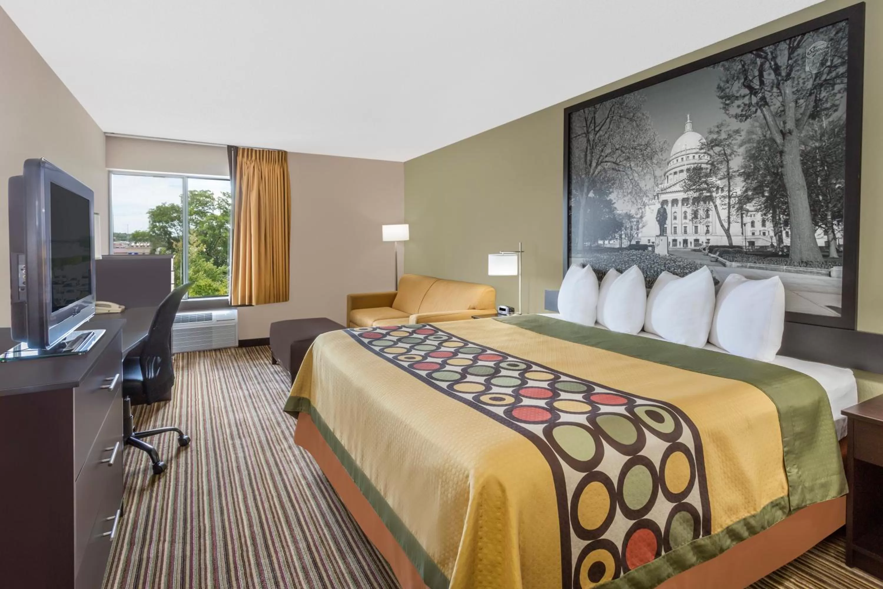 Bed in Super 8 by Wyndham Madison South