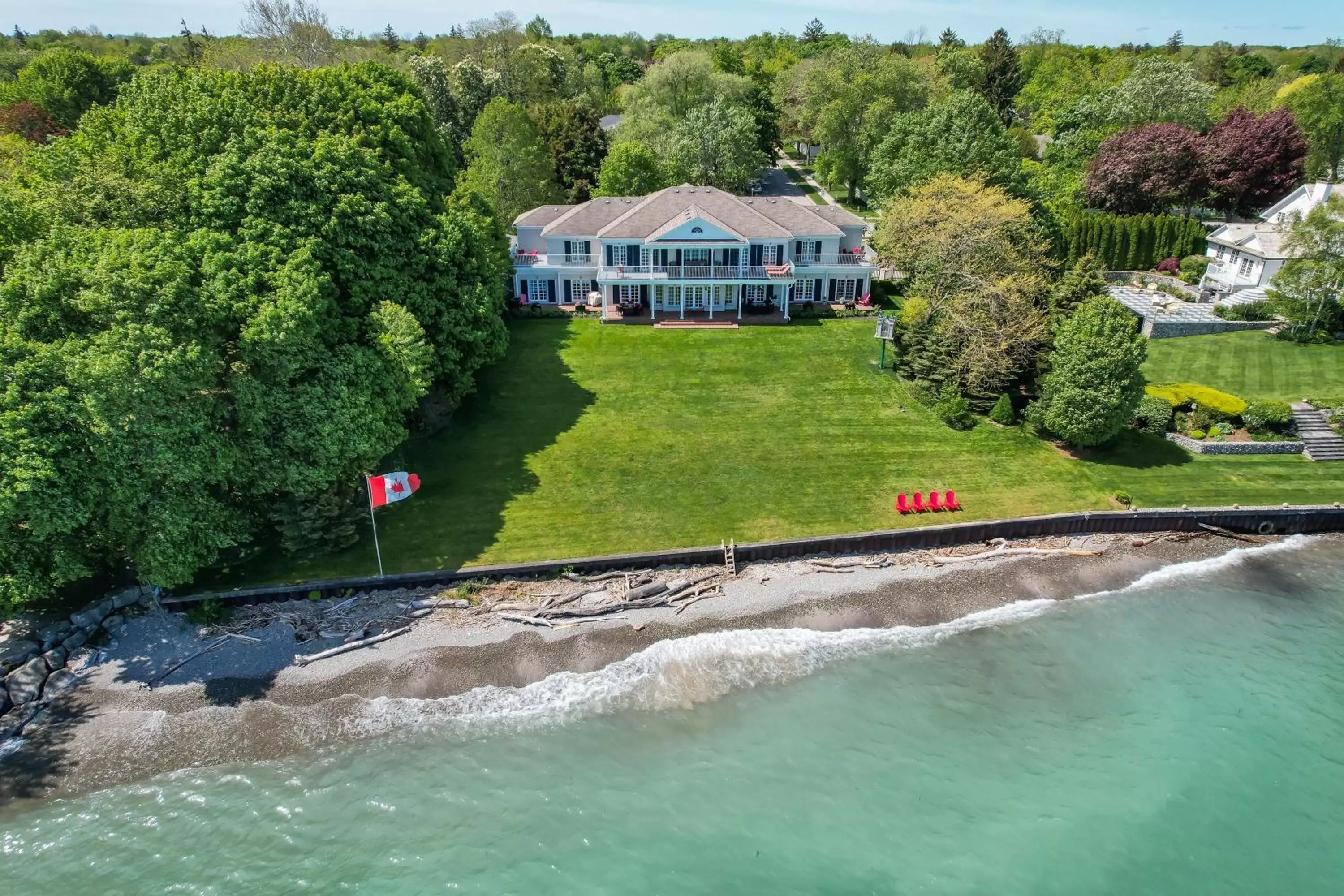 Property building, Bird's-eye View in Somerset - A Private Retreat