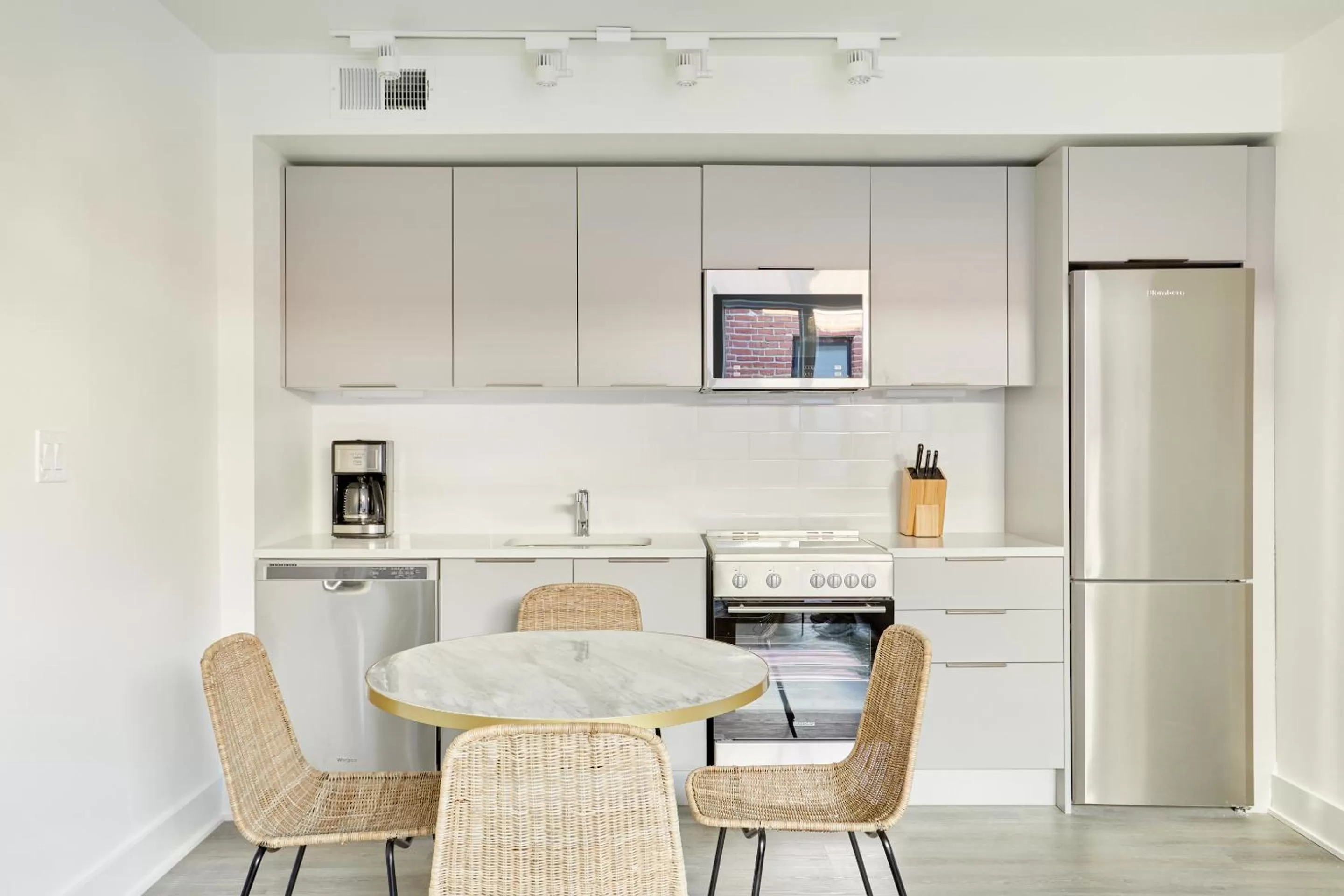 Living room, Kitchen/Kitchenette in Sonder Callisto