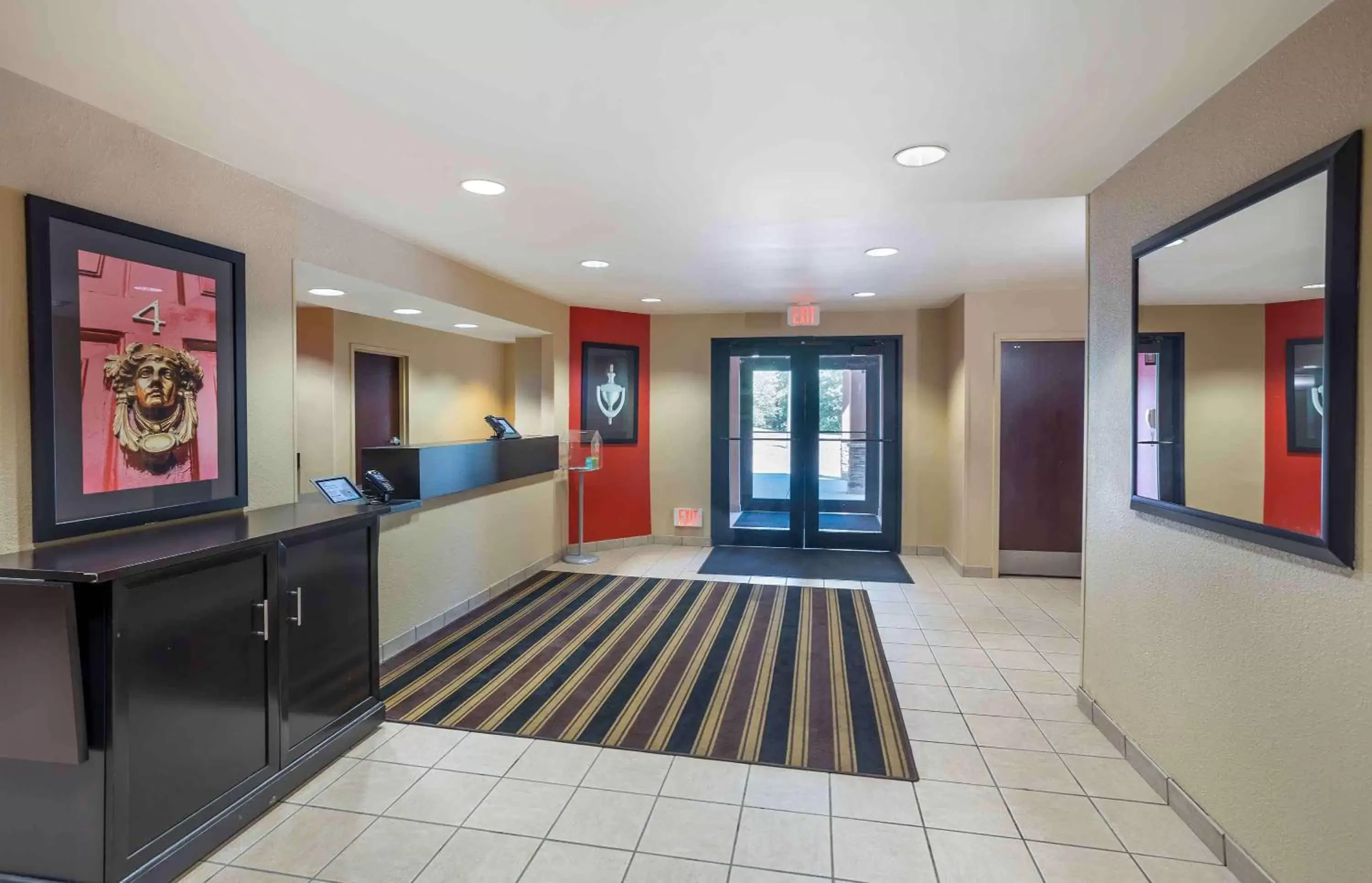 Lobby or reception, Lobby/Reception in Extended Stay America Suites - Columbia - Stadium Blvd