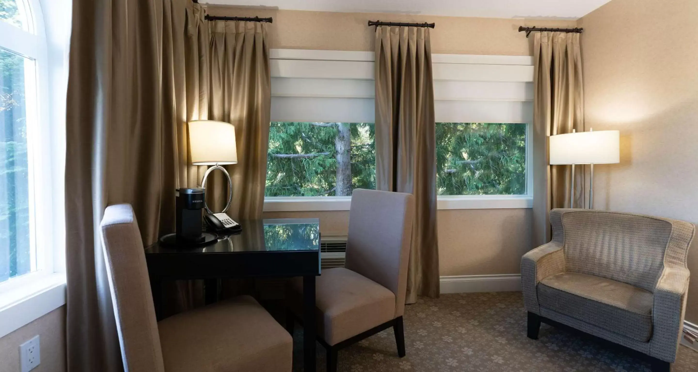 Bedroom, Seating Area in Prestige Oceanfront Resort, WorldHotels Luxury