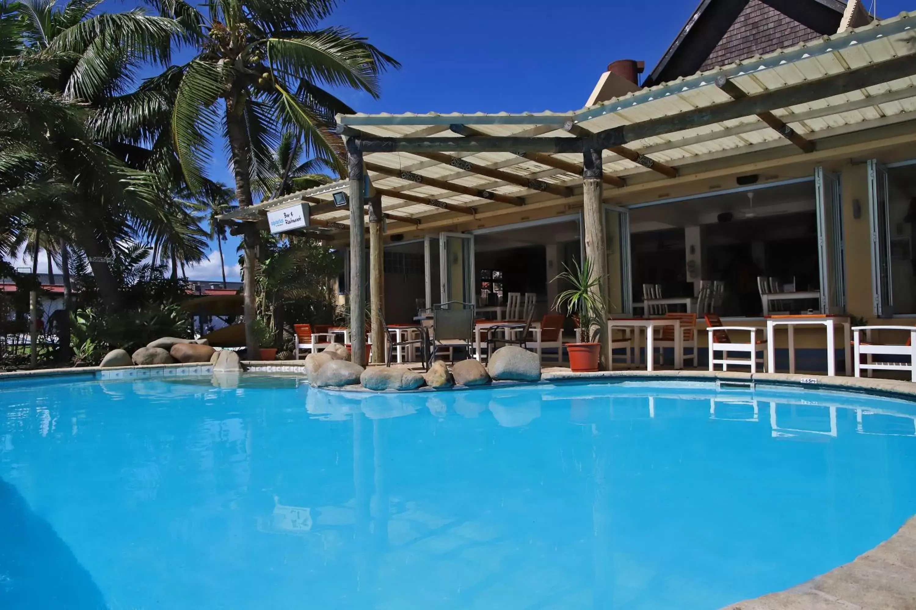 Property building, Swimming Pool in Aquarius On The Beach