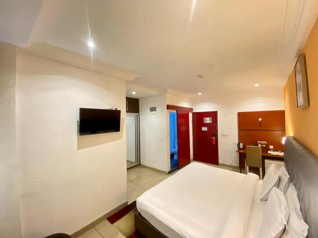 Photo of the whole room in Fini Hotel Bobende