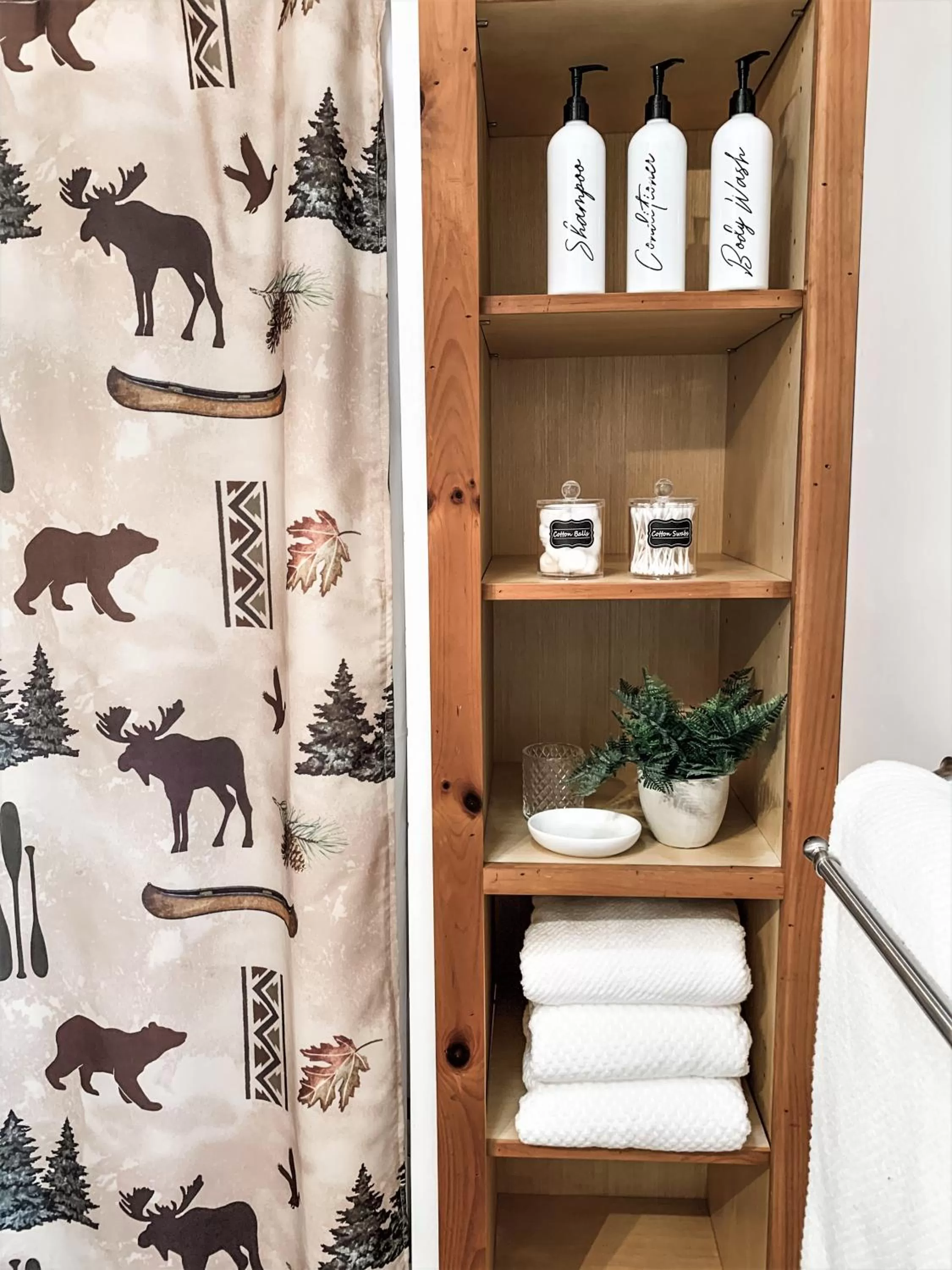 Bathroom in Inn on Golden Pond