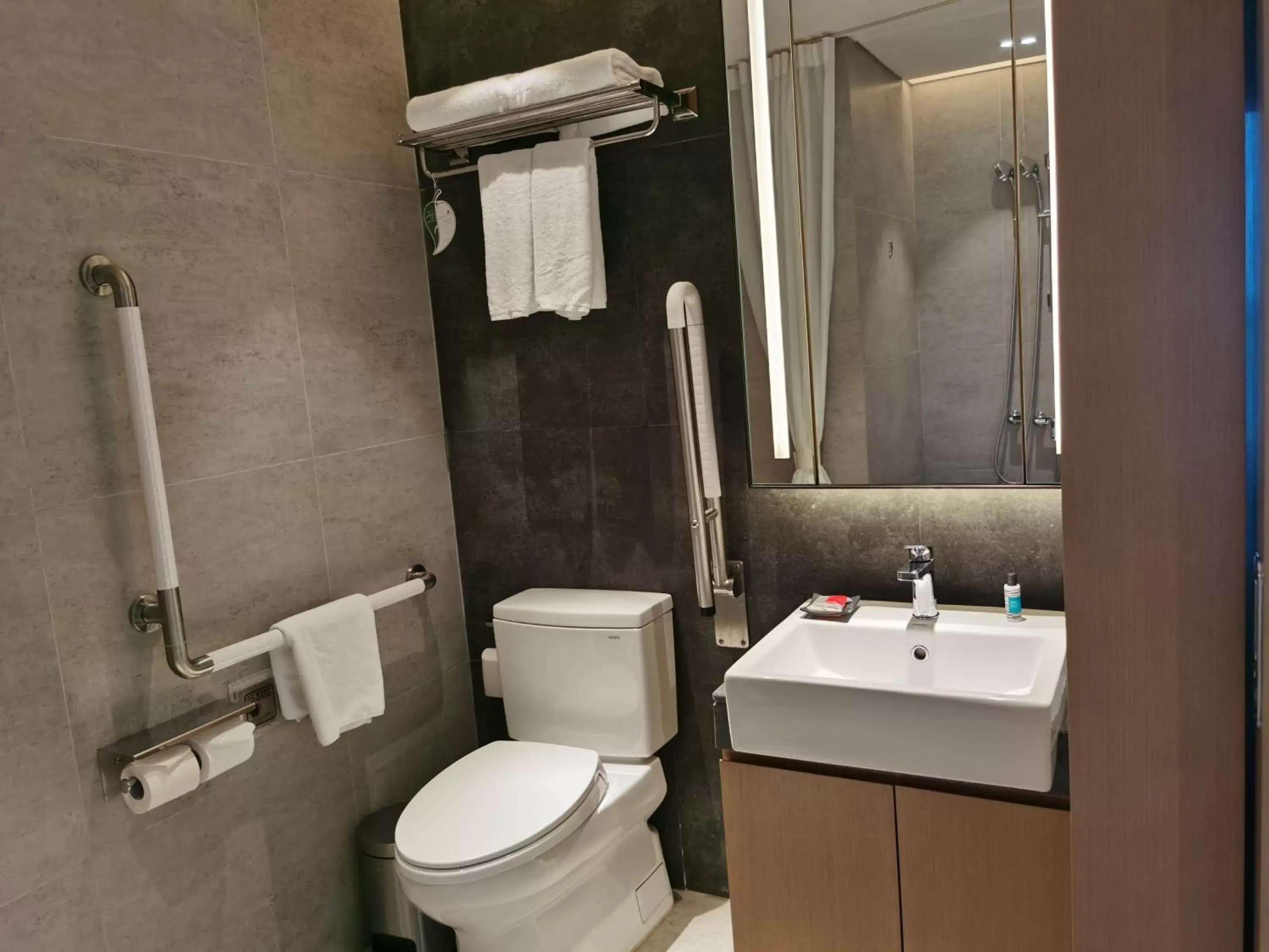 Toilet, Bathroom in Citadines Songshan Lake Dongguan