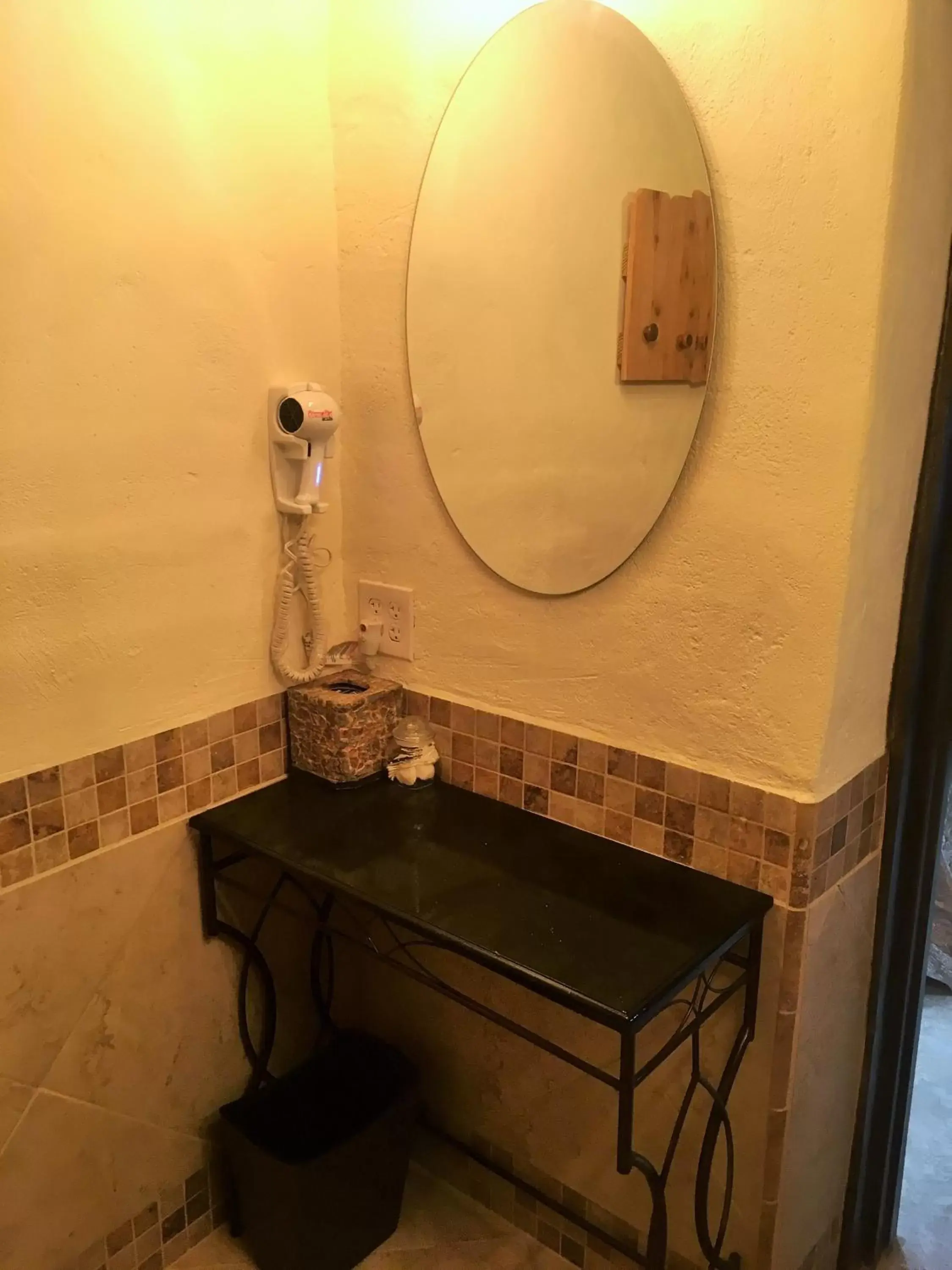 Bathroom in Capri Beach Hotel