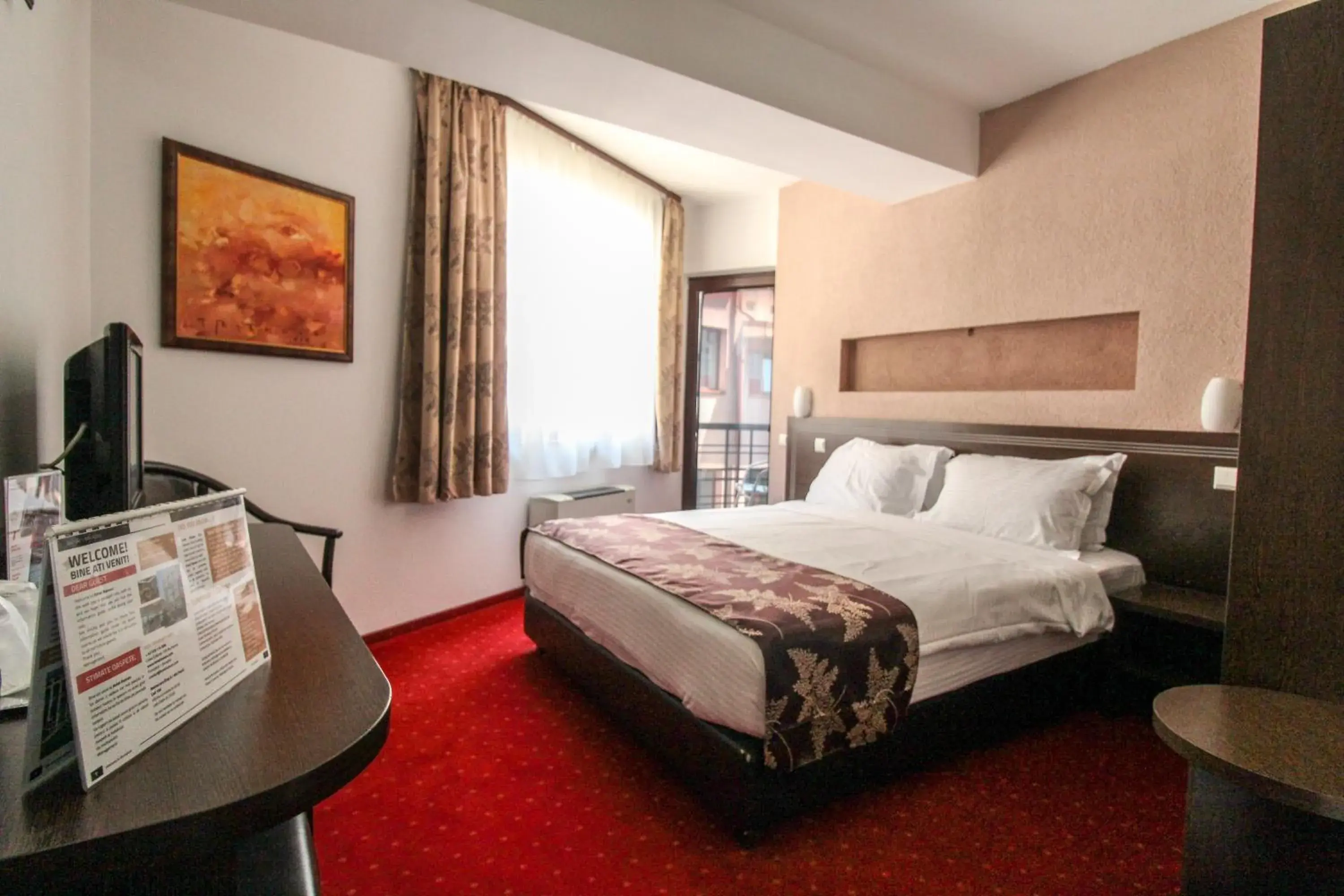 Bed in Hotel Razvan