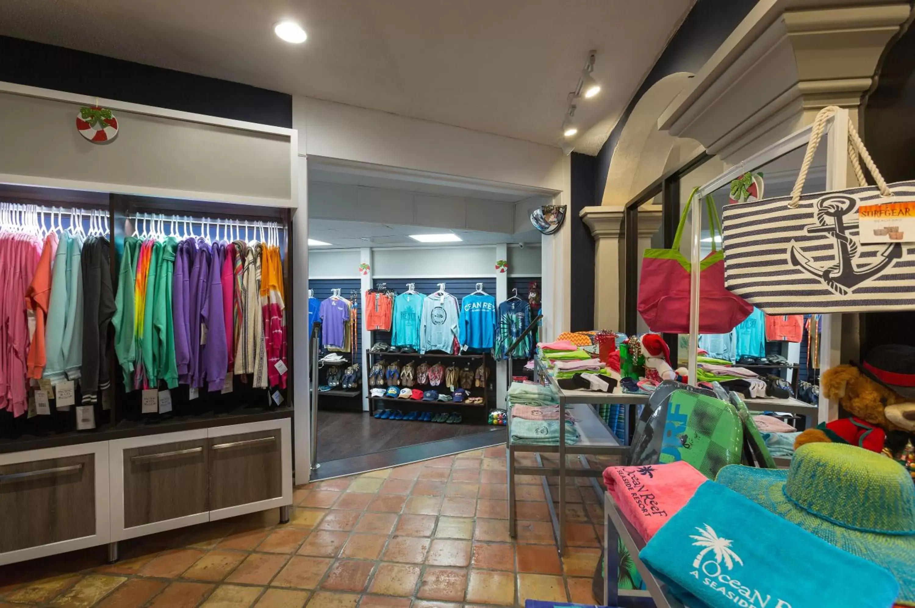 On-site shops in Ocean Reef Resort