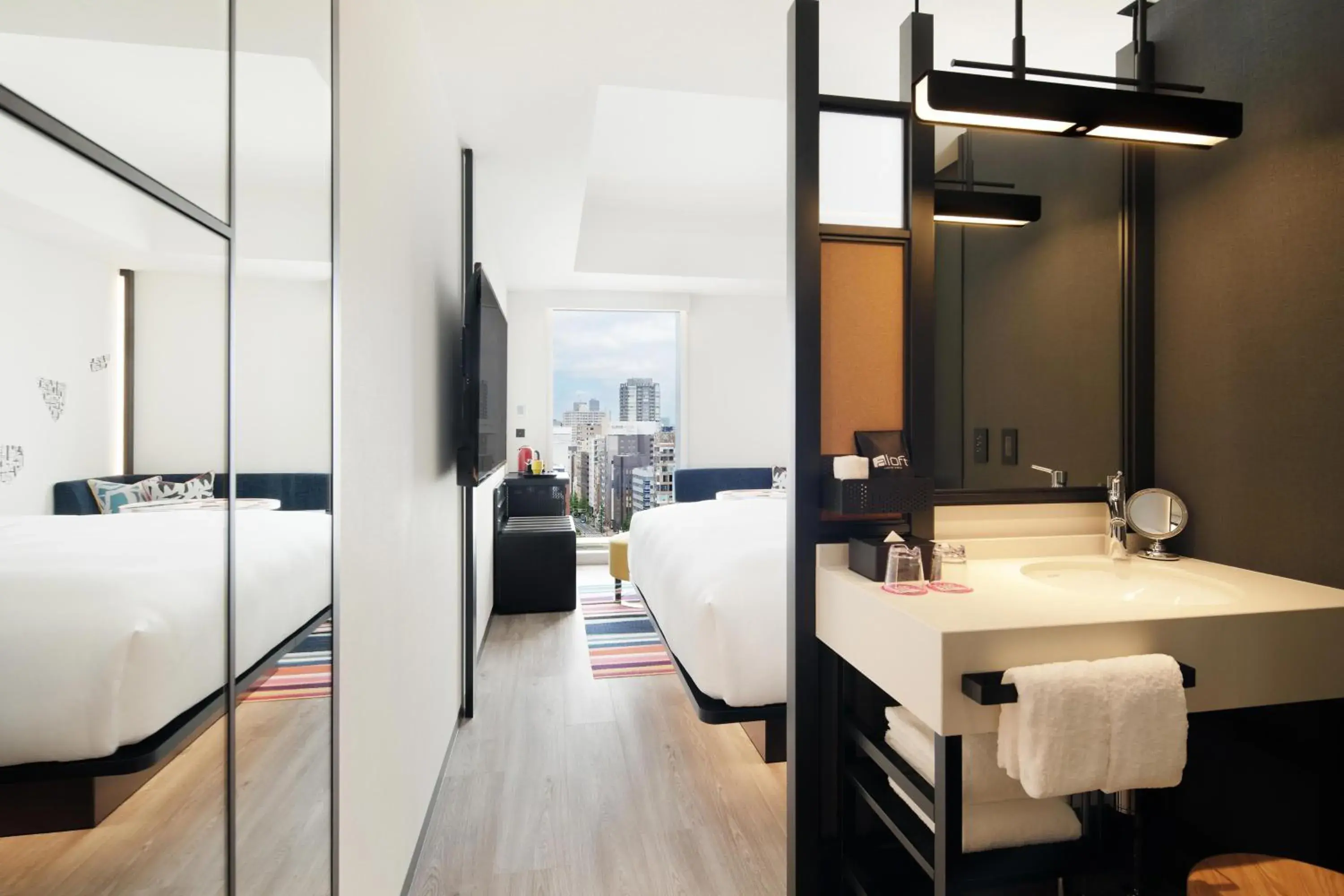 Photo of the whole room, Bathroom in Aloft Tokyo Ginza