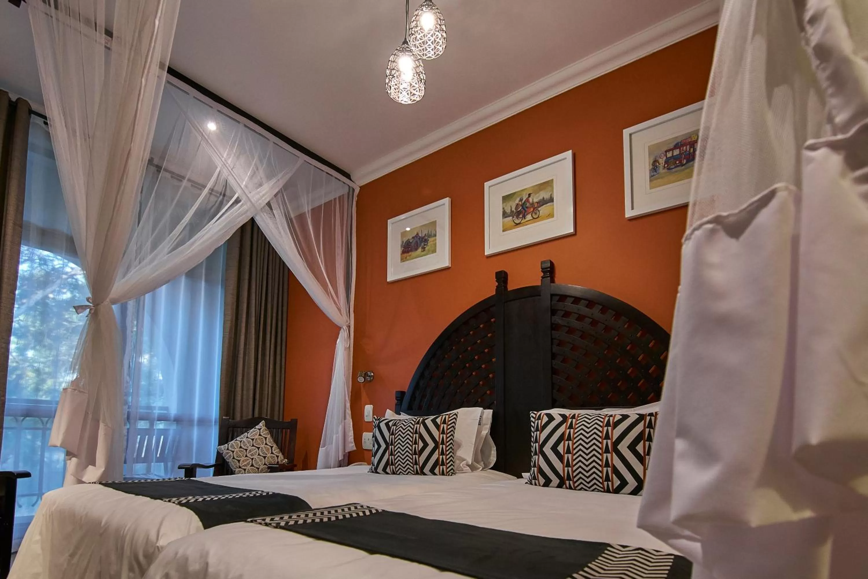 Bedroom, Bed in Victoria Falls Rainbow Hotel