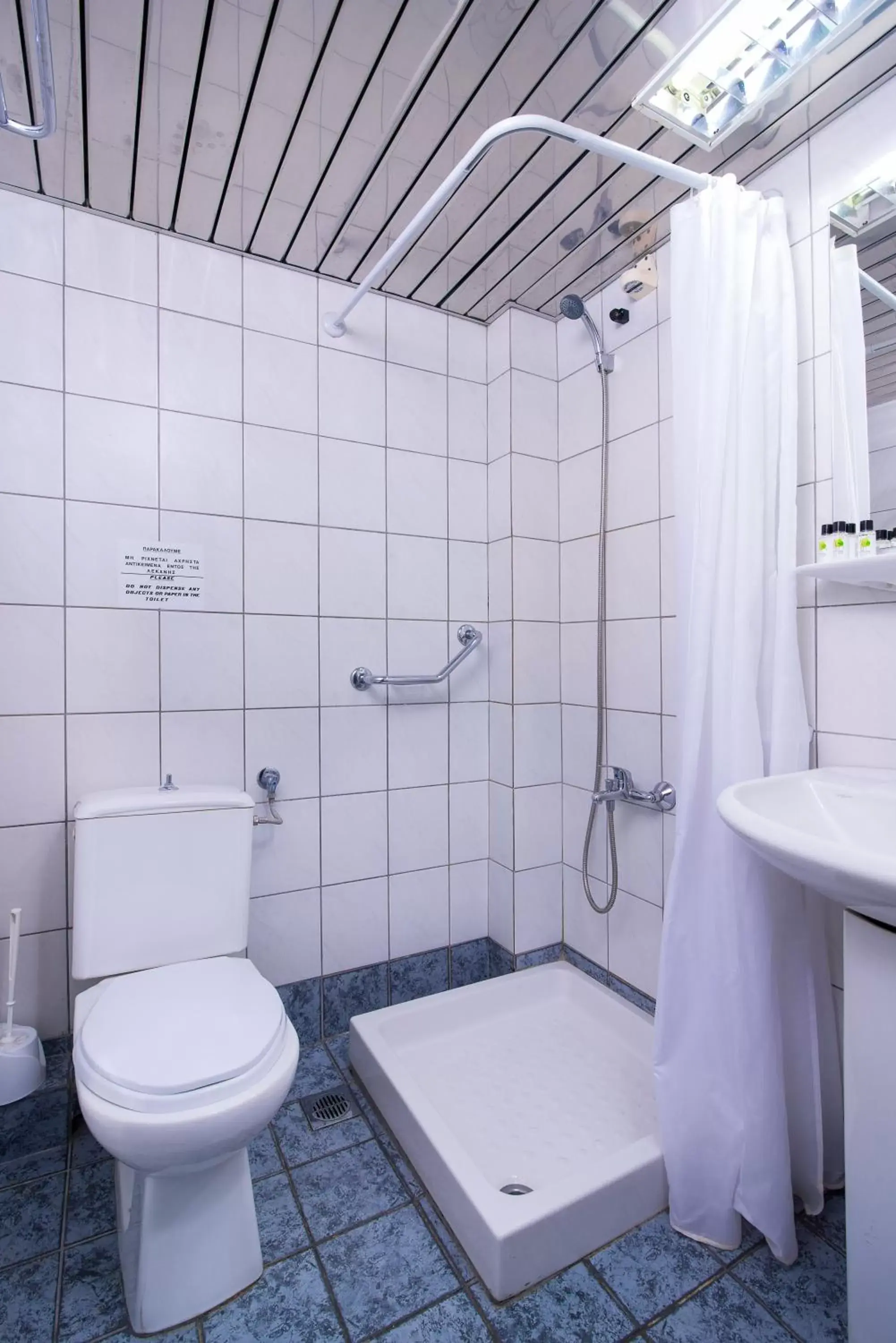 Shower, Bathroom in Hotel Aigli