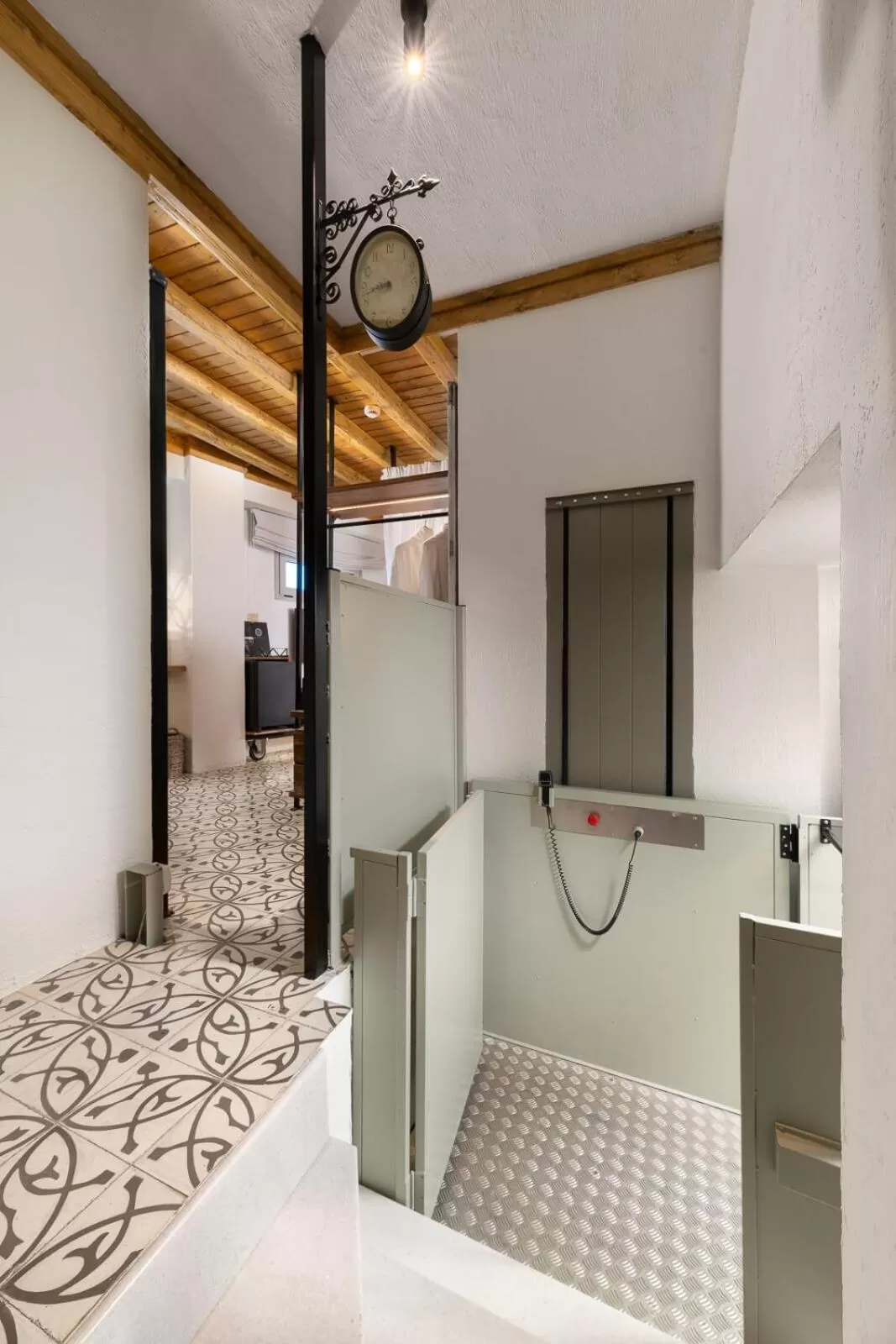 Decorative detail, Bed in Elakati Luxury Boutique Hotel - Adults Only