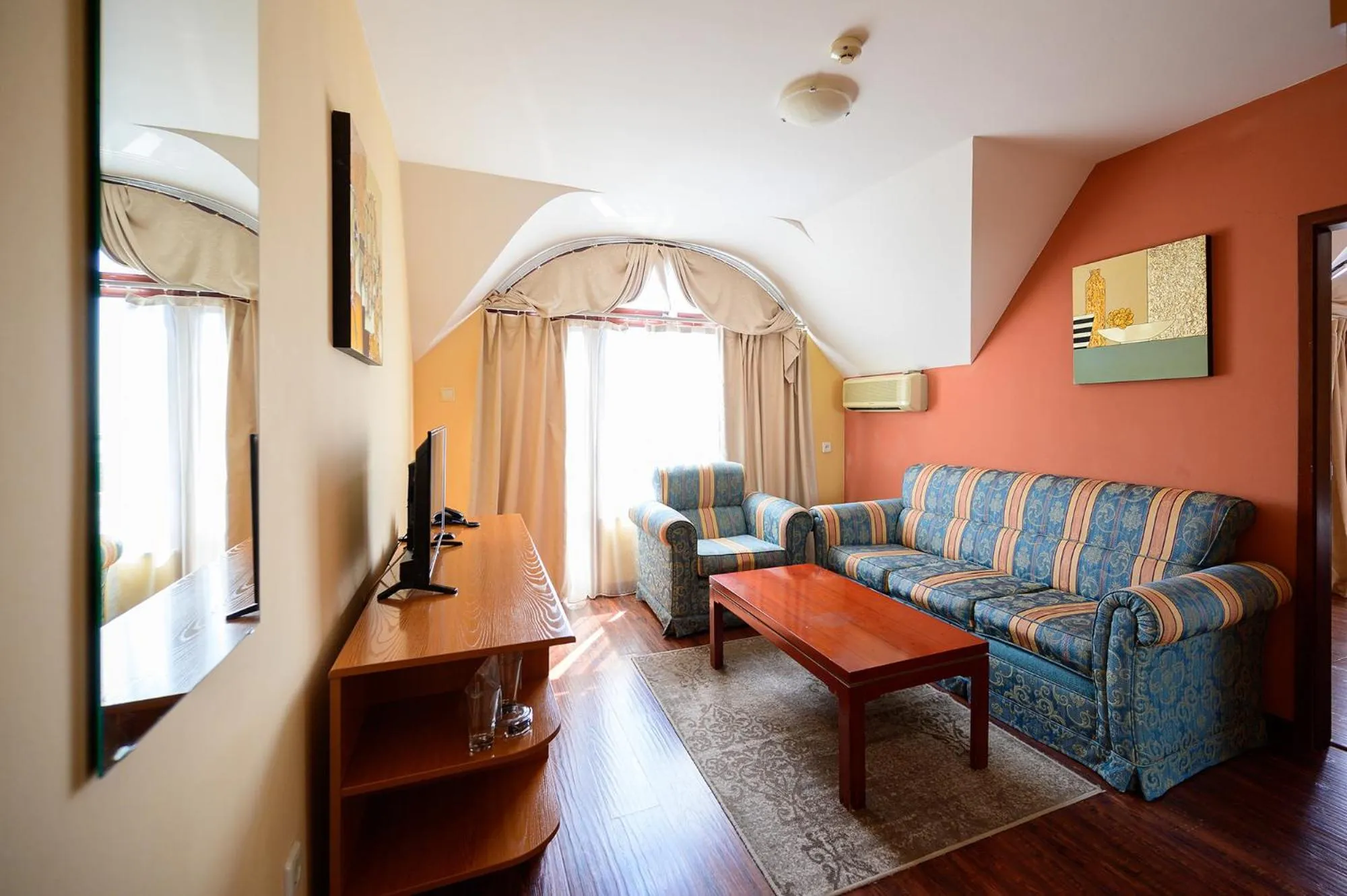 Living room in Royal Beach