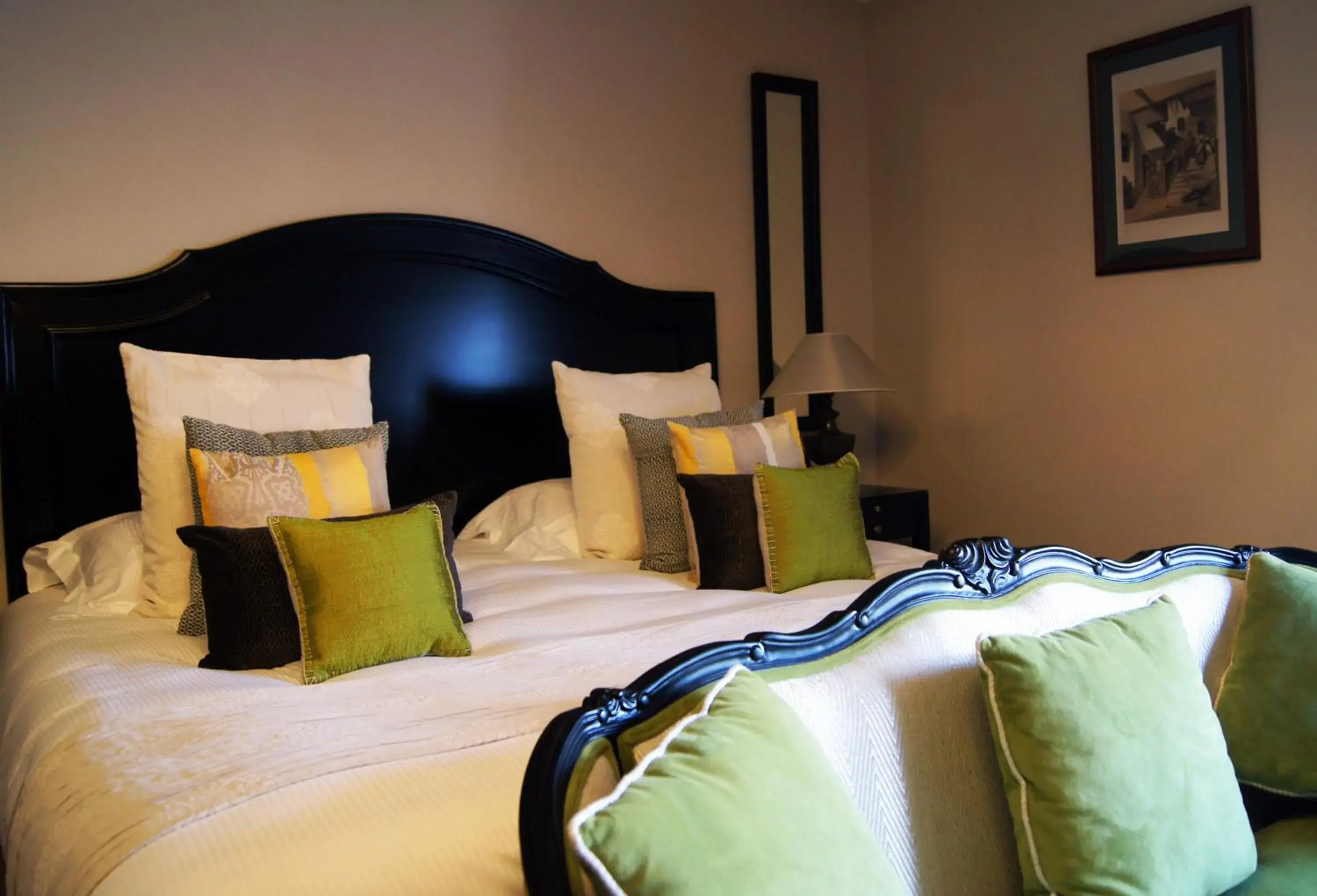 Bedroom, Bed in La Villa Mazarin Bedroom, Bed in La Villa Mazarin