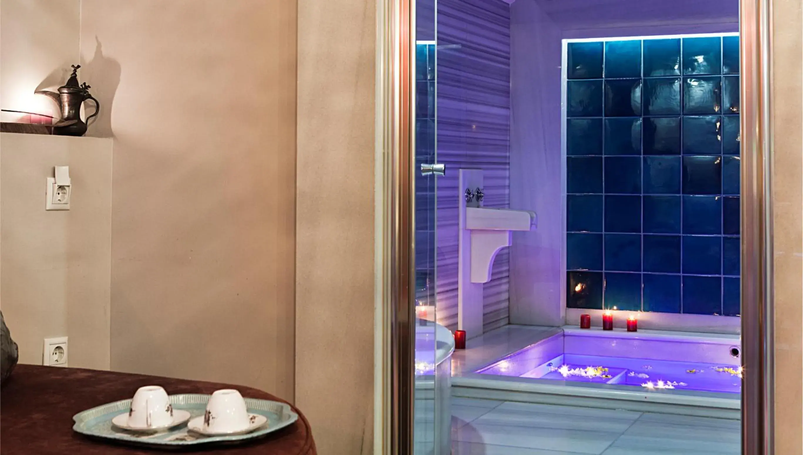 Open Air Bath, Bathroom in Kitapevi Hotel