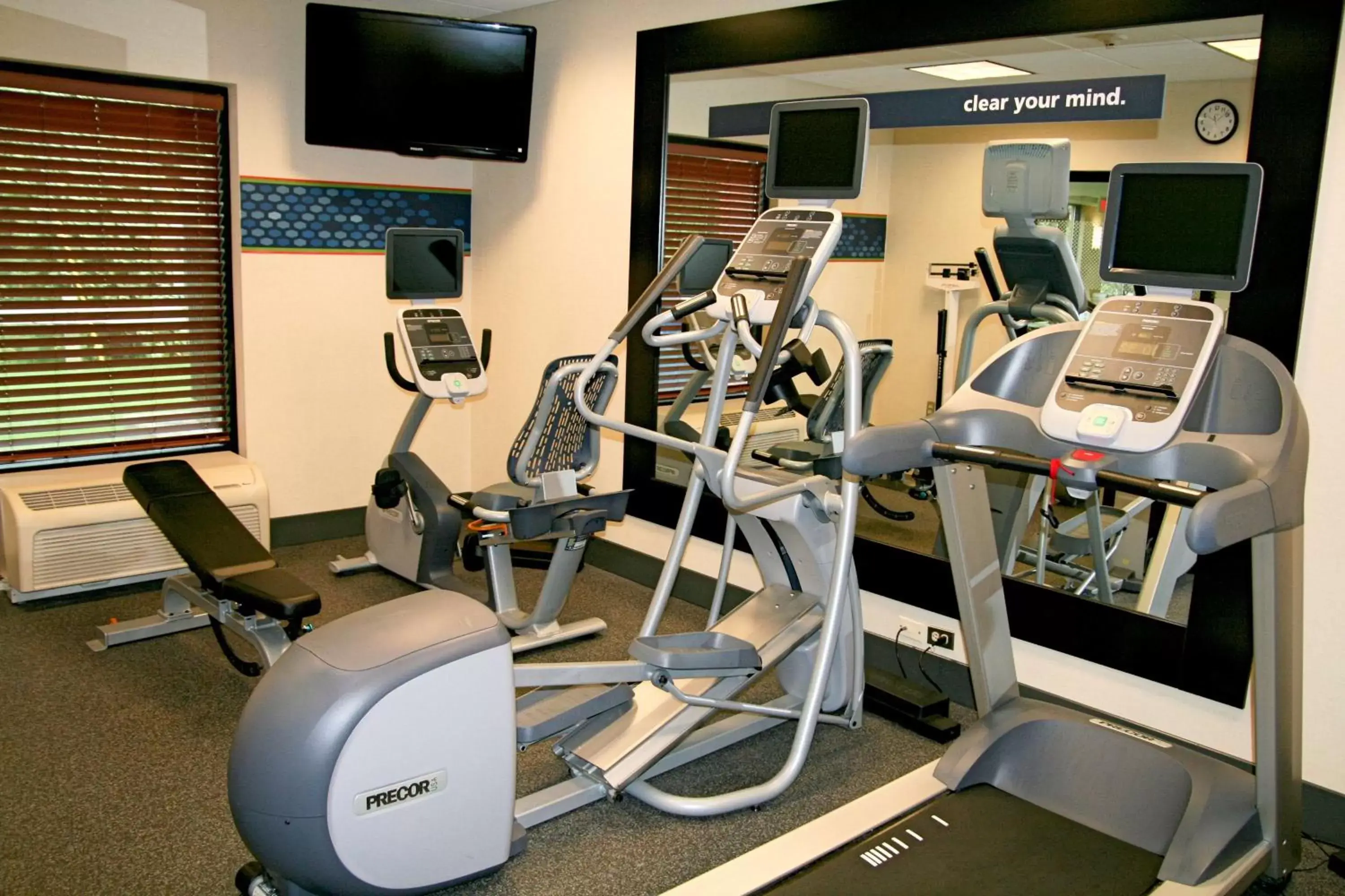 Fitness centre/facilities, Fitness Center/Facilities in Hampton Inn Raynham-Taunton