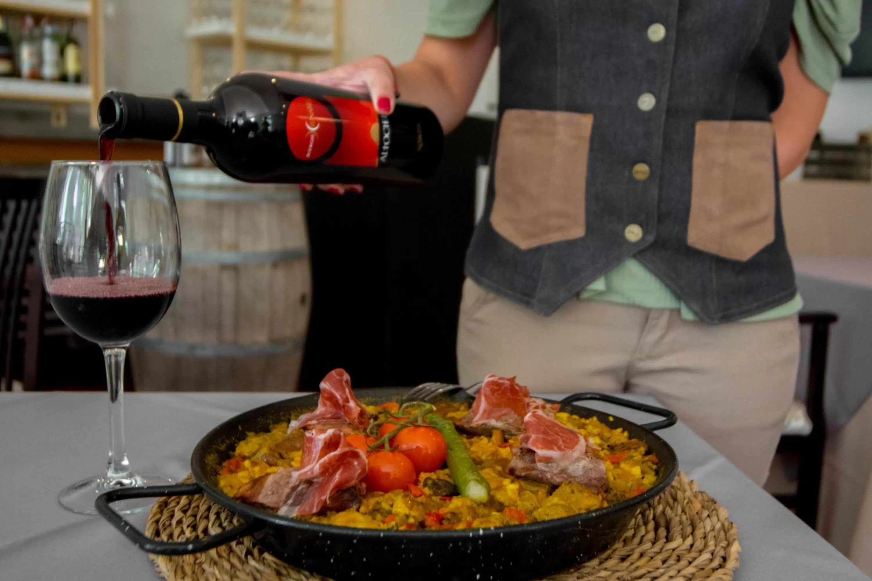 Restaurant/places to eat in Hotel Bodega El Juncal