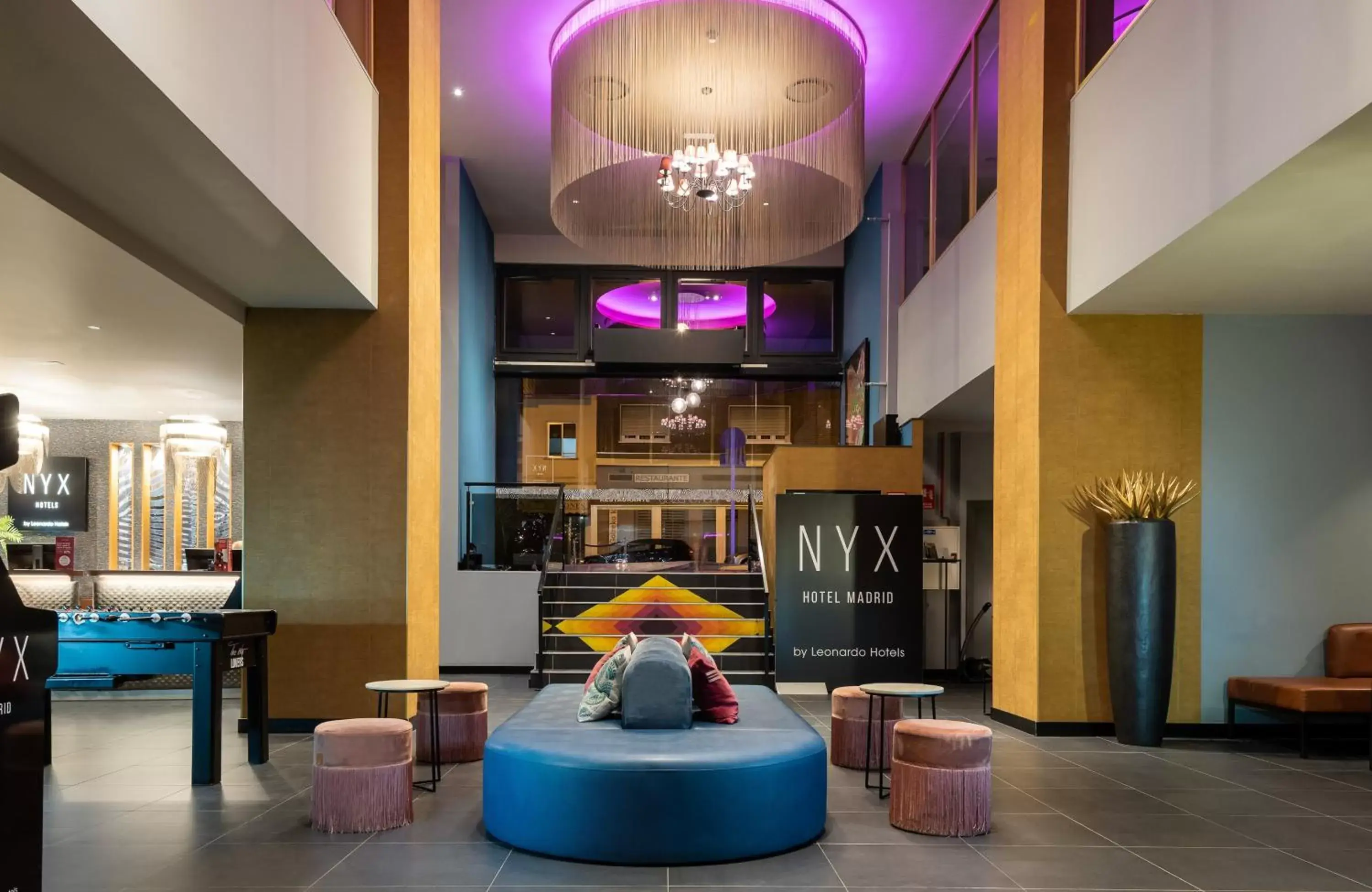 Lobby or reception, Lounge/Bar in NYX Hotel Madrid by Leonardo Hotels