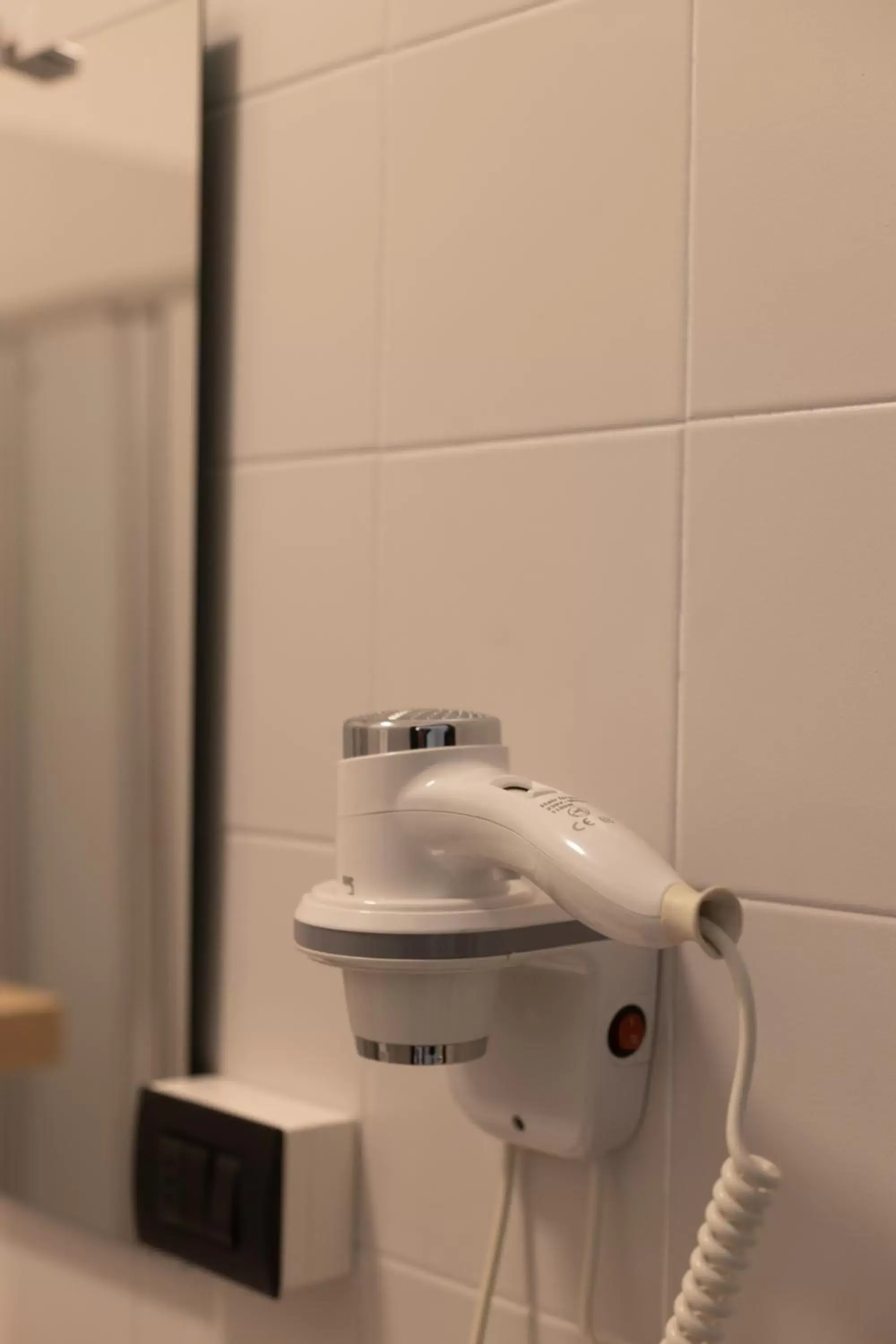 Bathroom in Hotel Tornielli 9