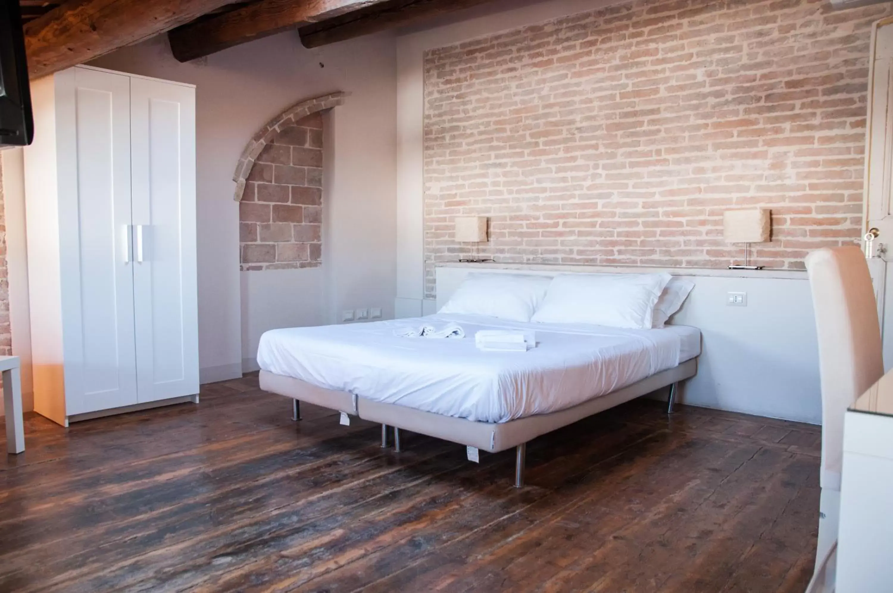 Classic Triple Room in Relais Casetta56 Classic Triple Room in Relais Casetta56