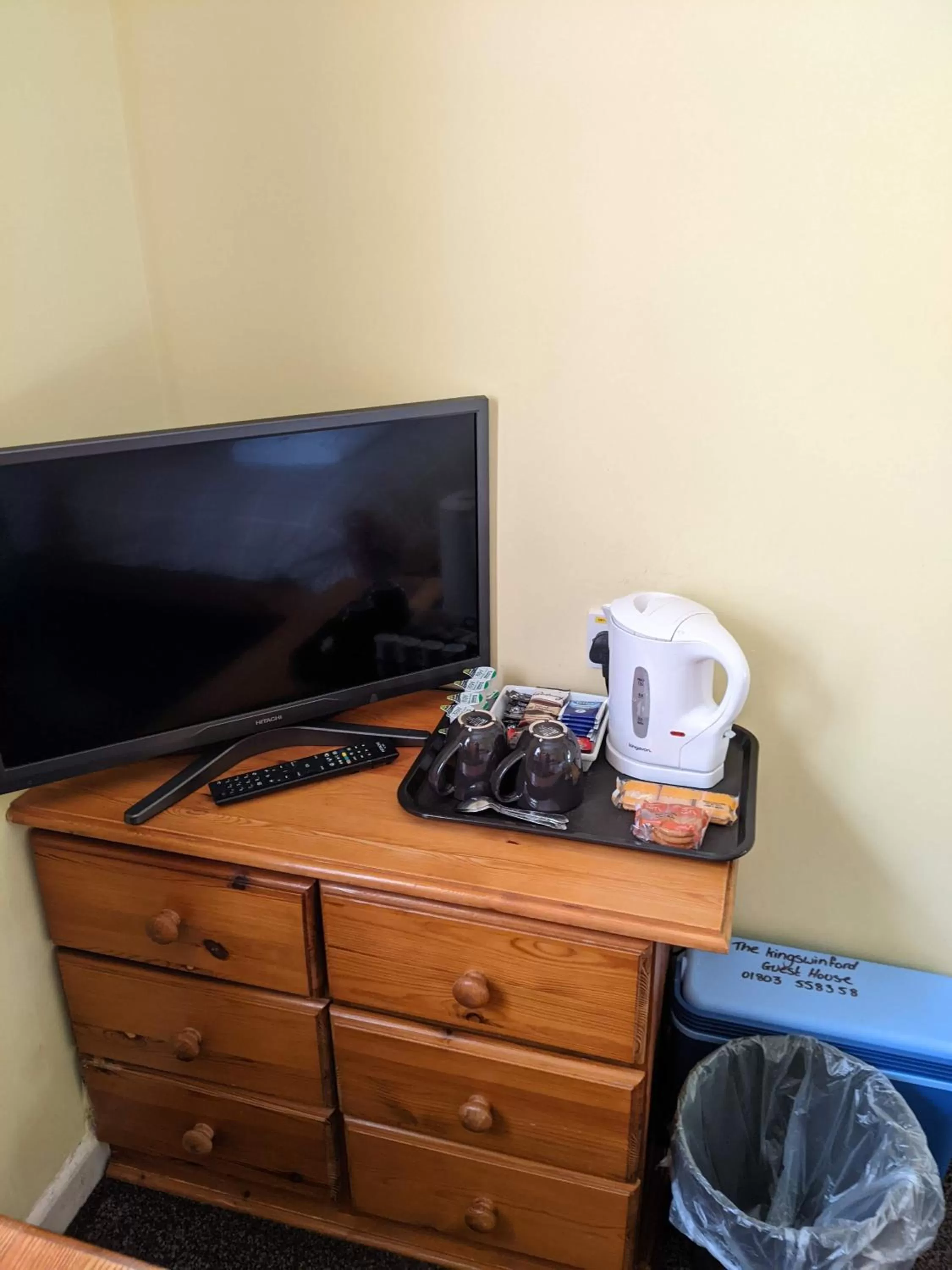 TV/Entertainment Center in Kingswinford Guest House