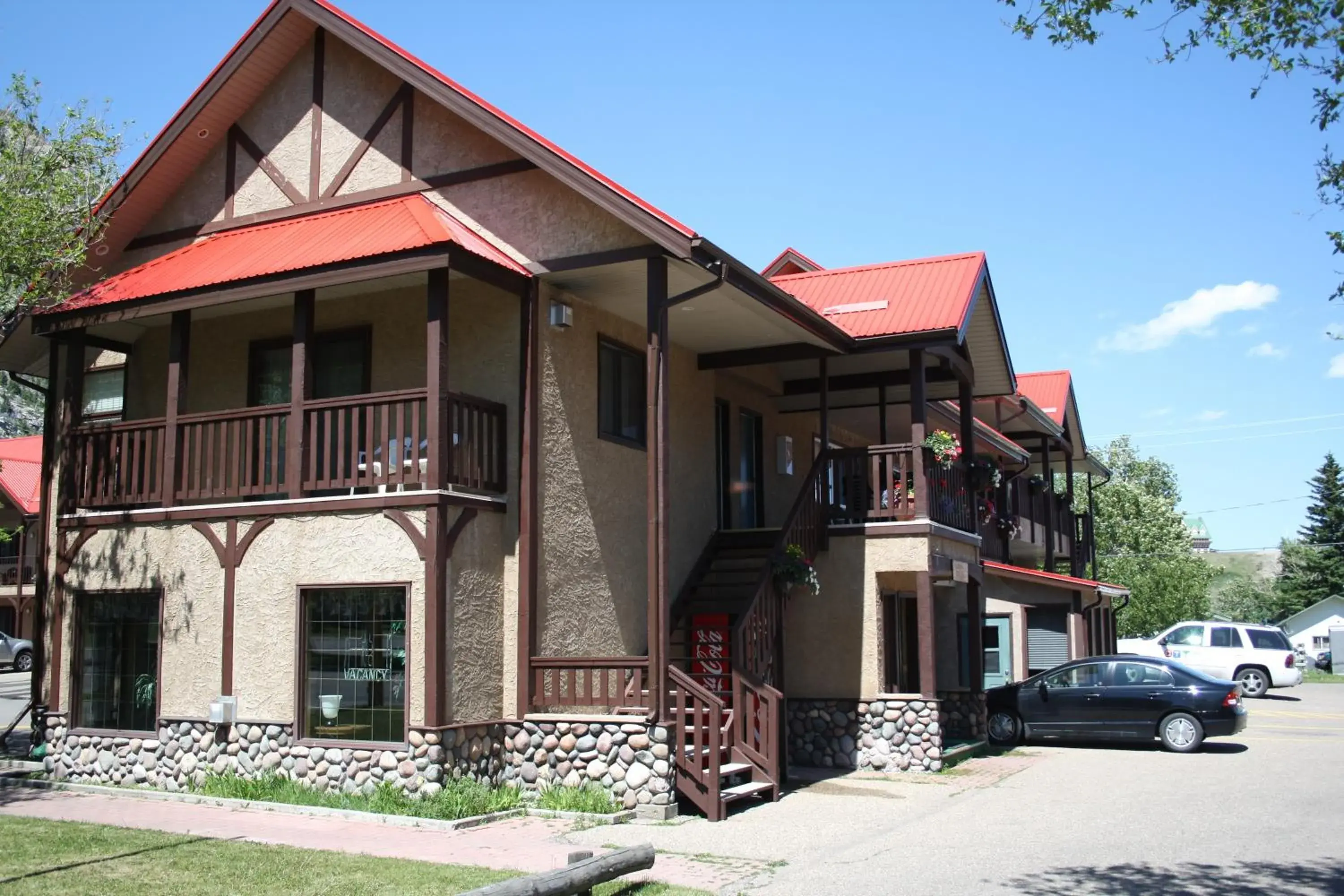 Facade/entrance, Property Building in Aspen Village