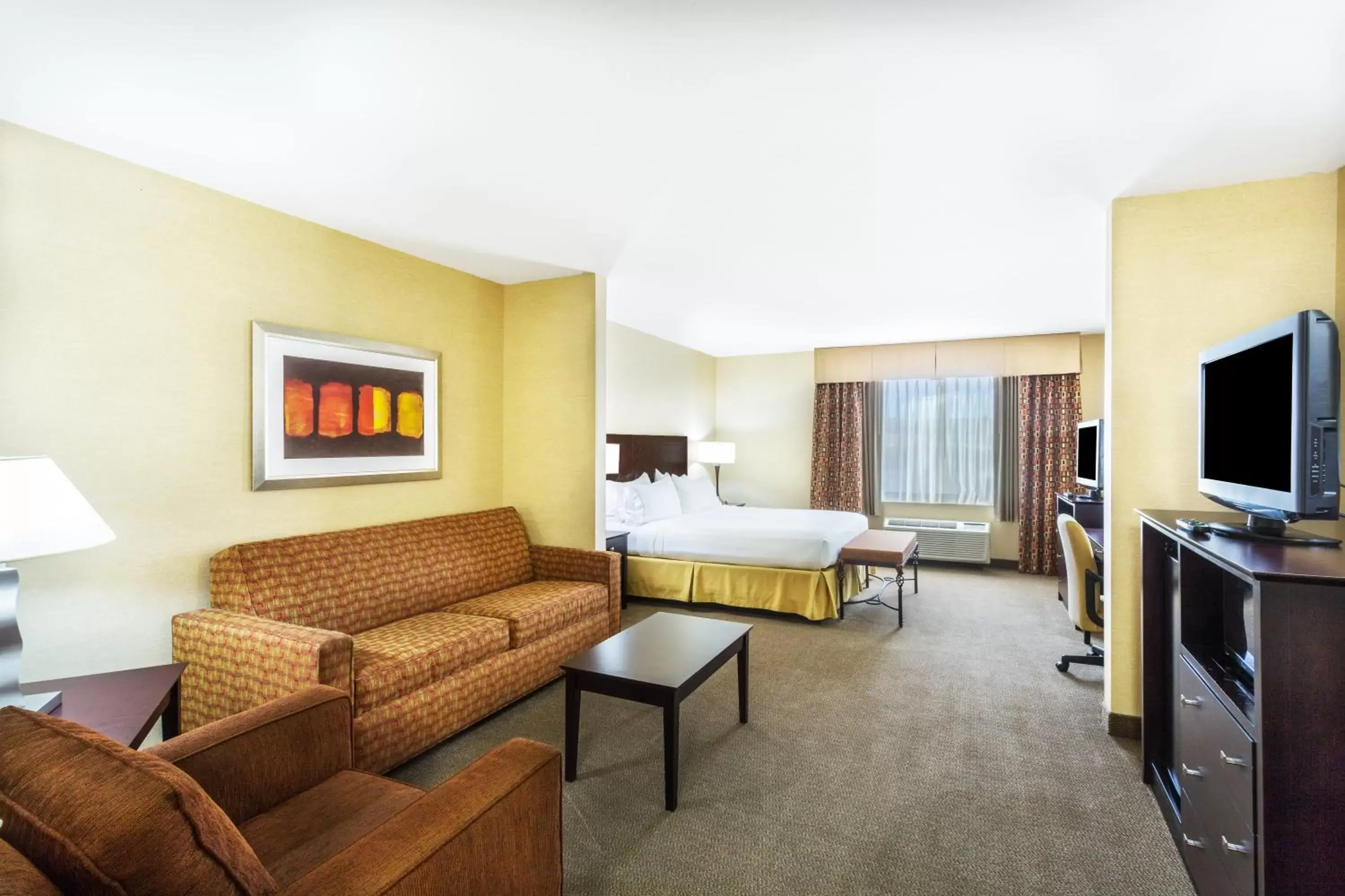 Bedroom, Seating Area in Holiday Inn Express Hotel & Suites Nogales, an IHG Hotel