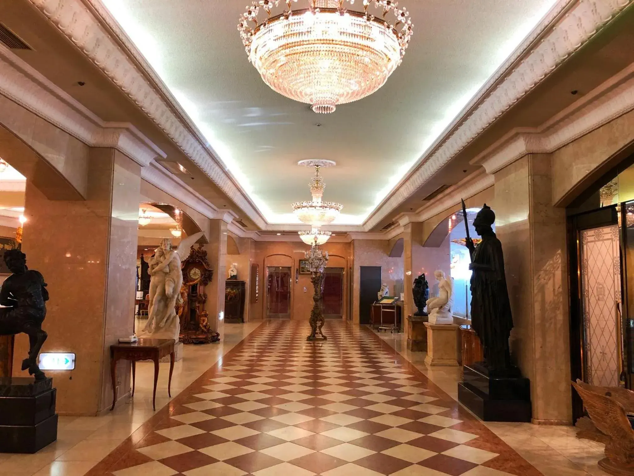 Lobby or reception in Koyo Grand Hotel