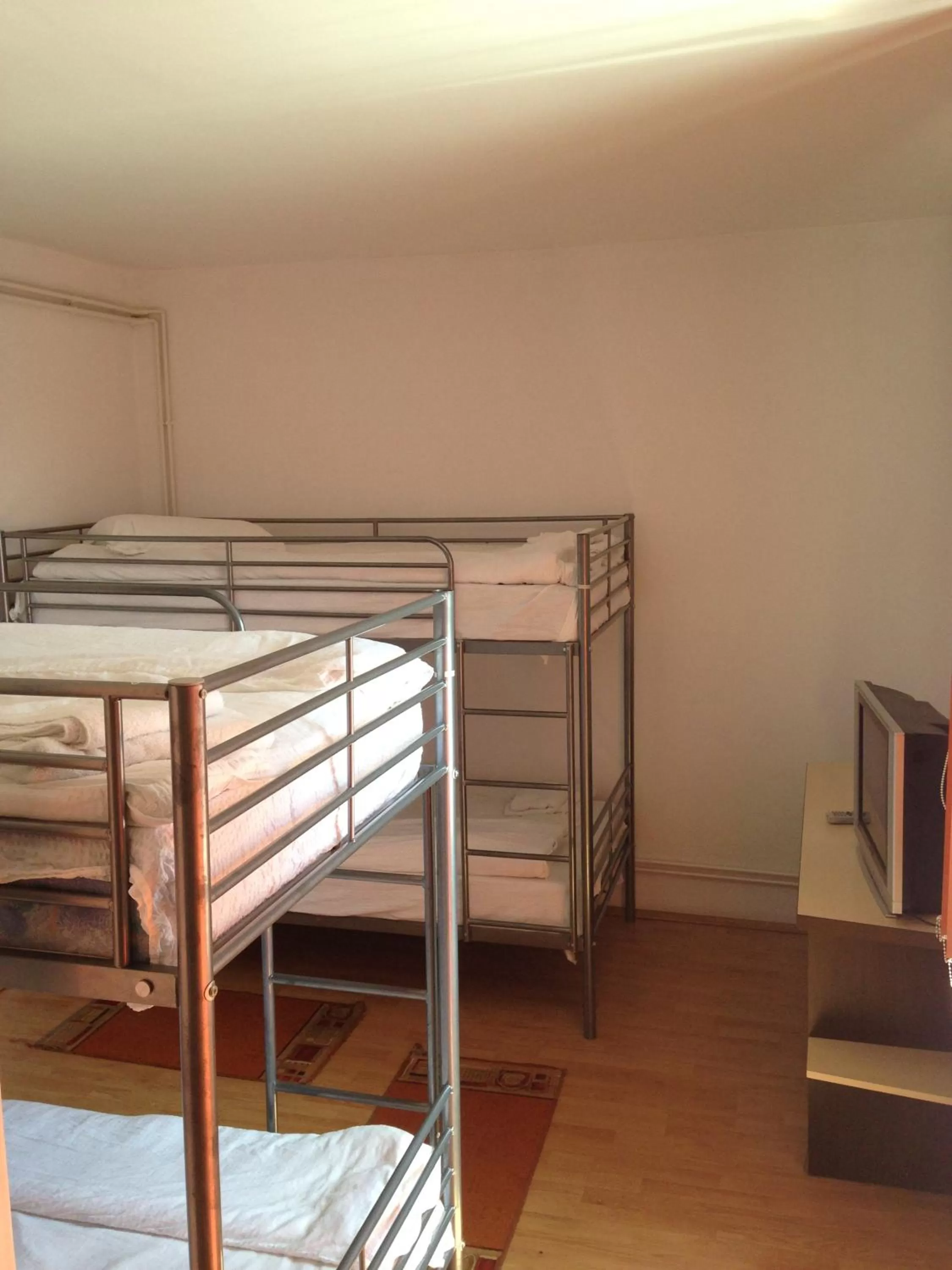 Photo of the whole room, Bunk Bed in Hotel Romantik