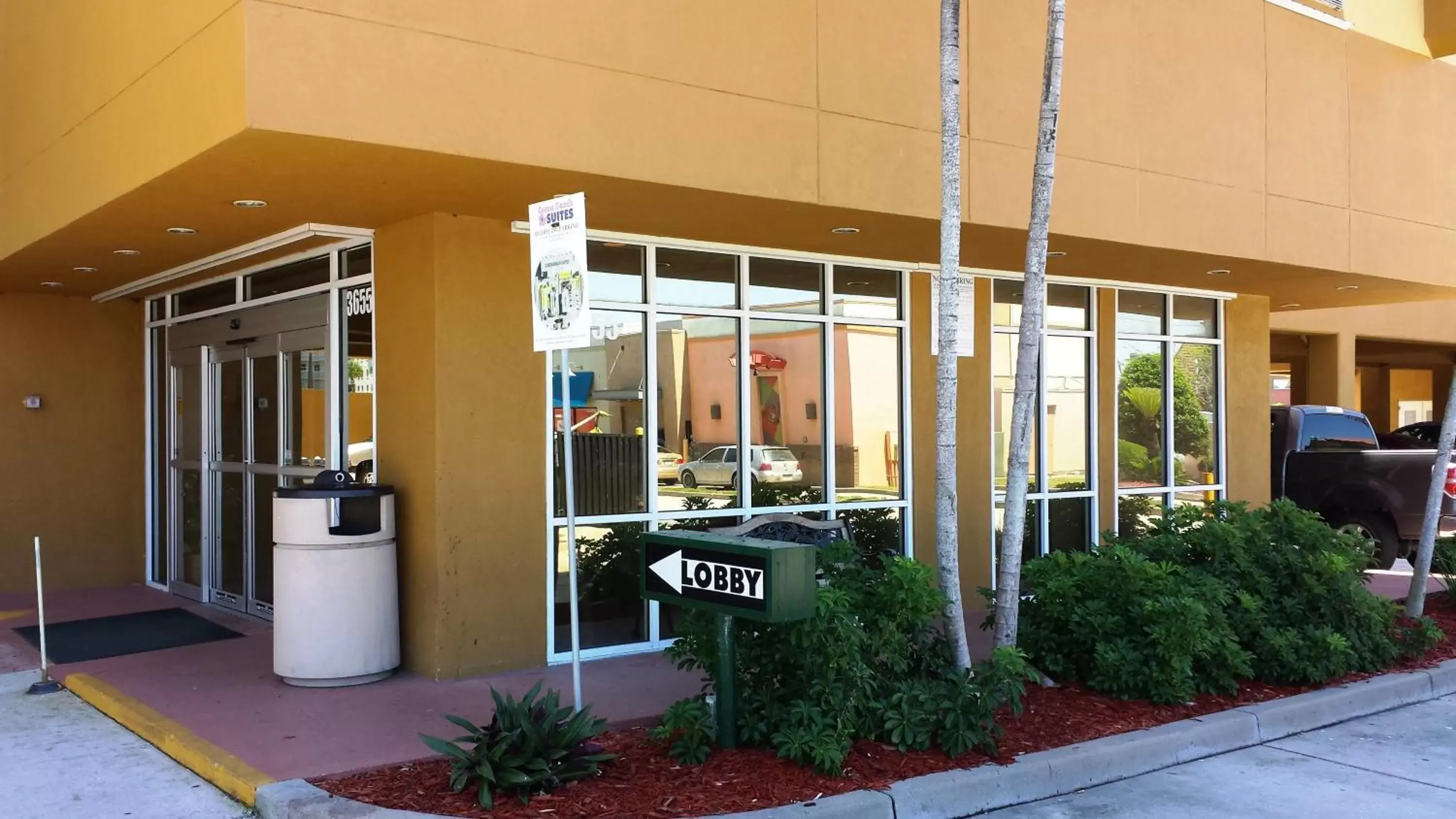 Facade/entrance in Cocoa Beach Suites Hotel