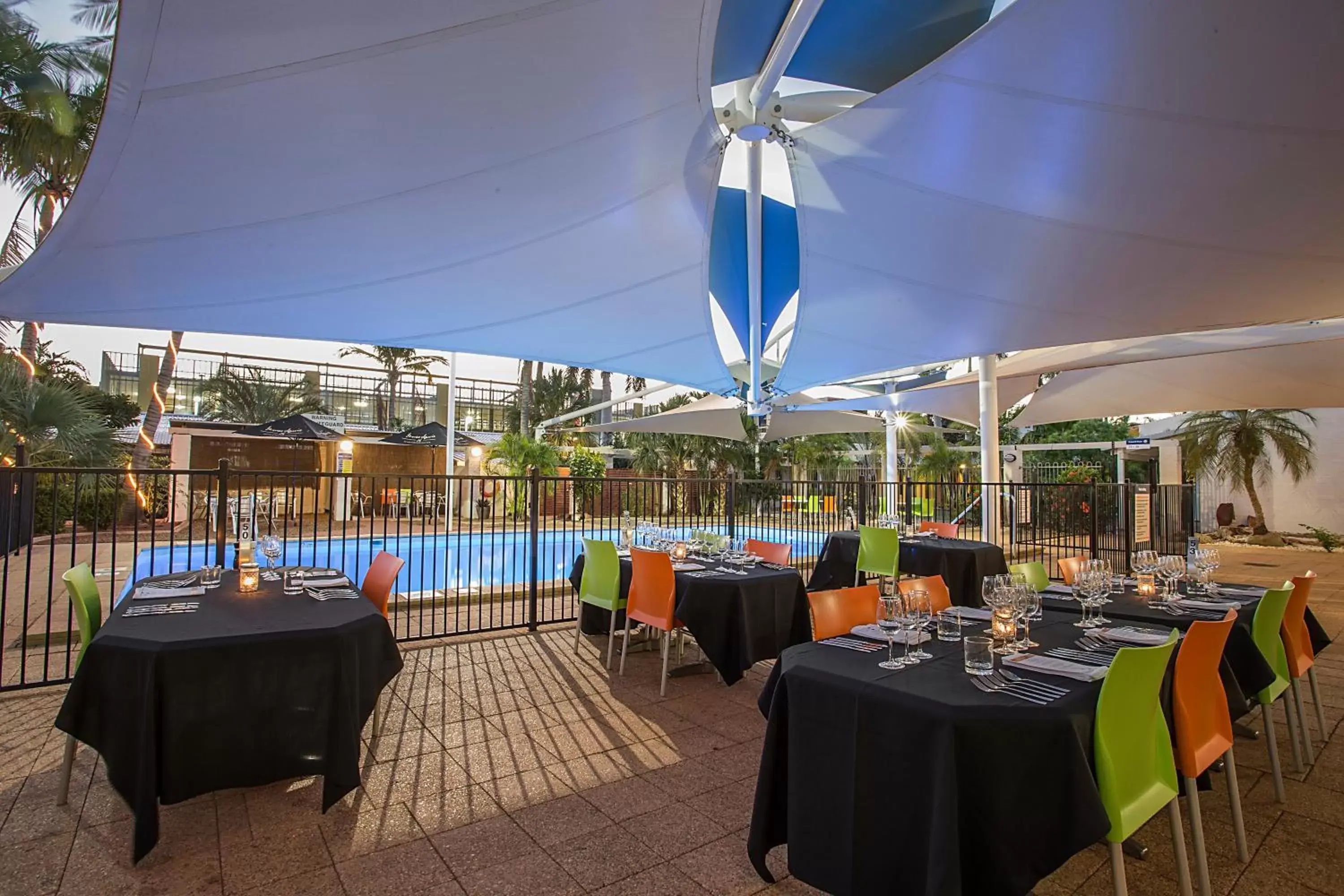 Patio, Restaurant/Places to Eat in Ibis Styles Karratha