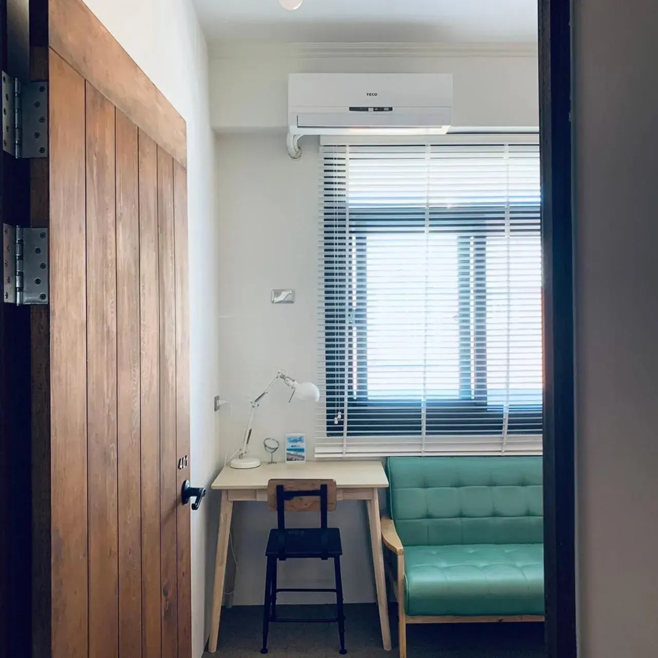 Seating area, Dining Area in Cozy House Hostel