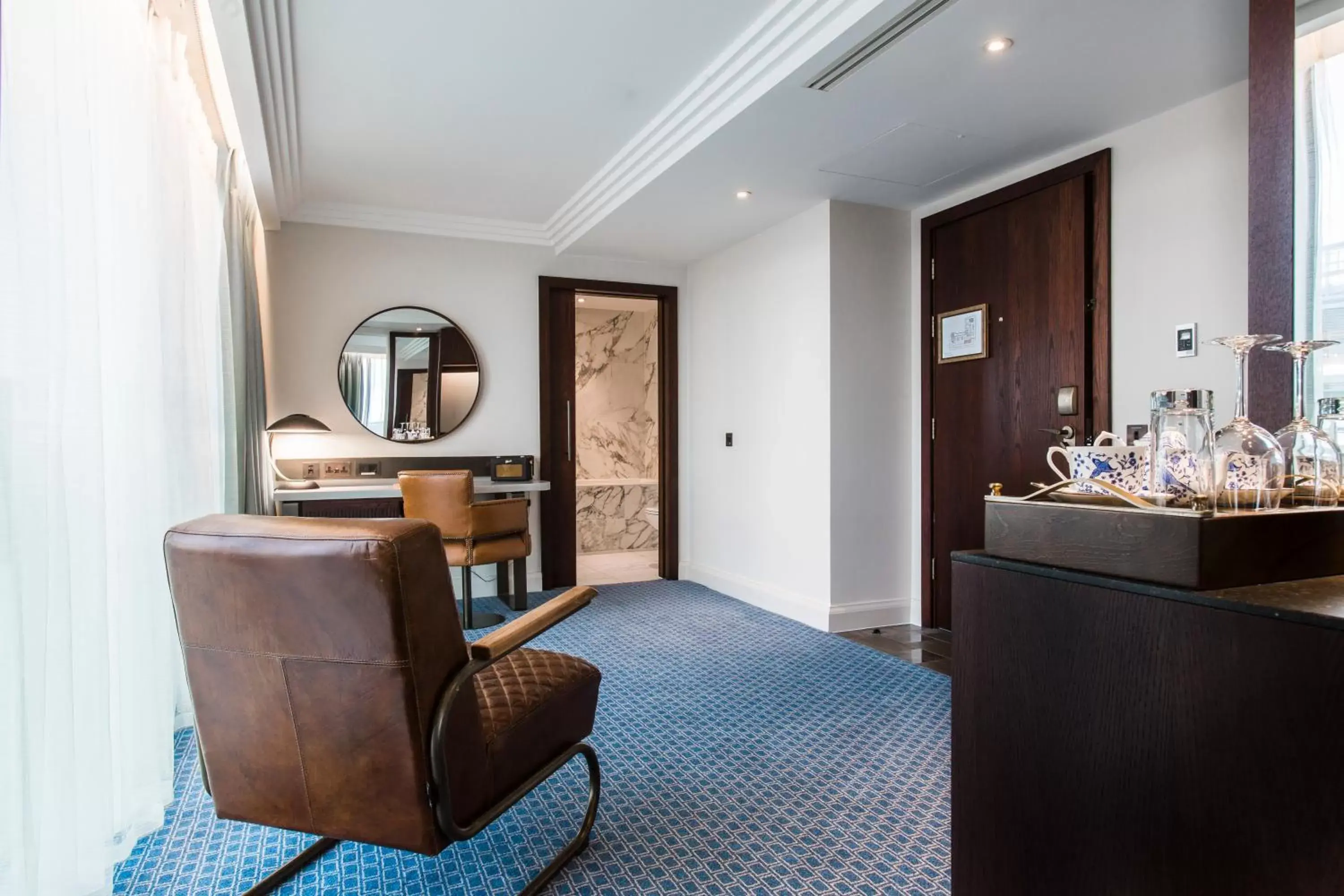 Bedroom, Seating Area in Clayton Hotel Cambridge